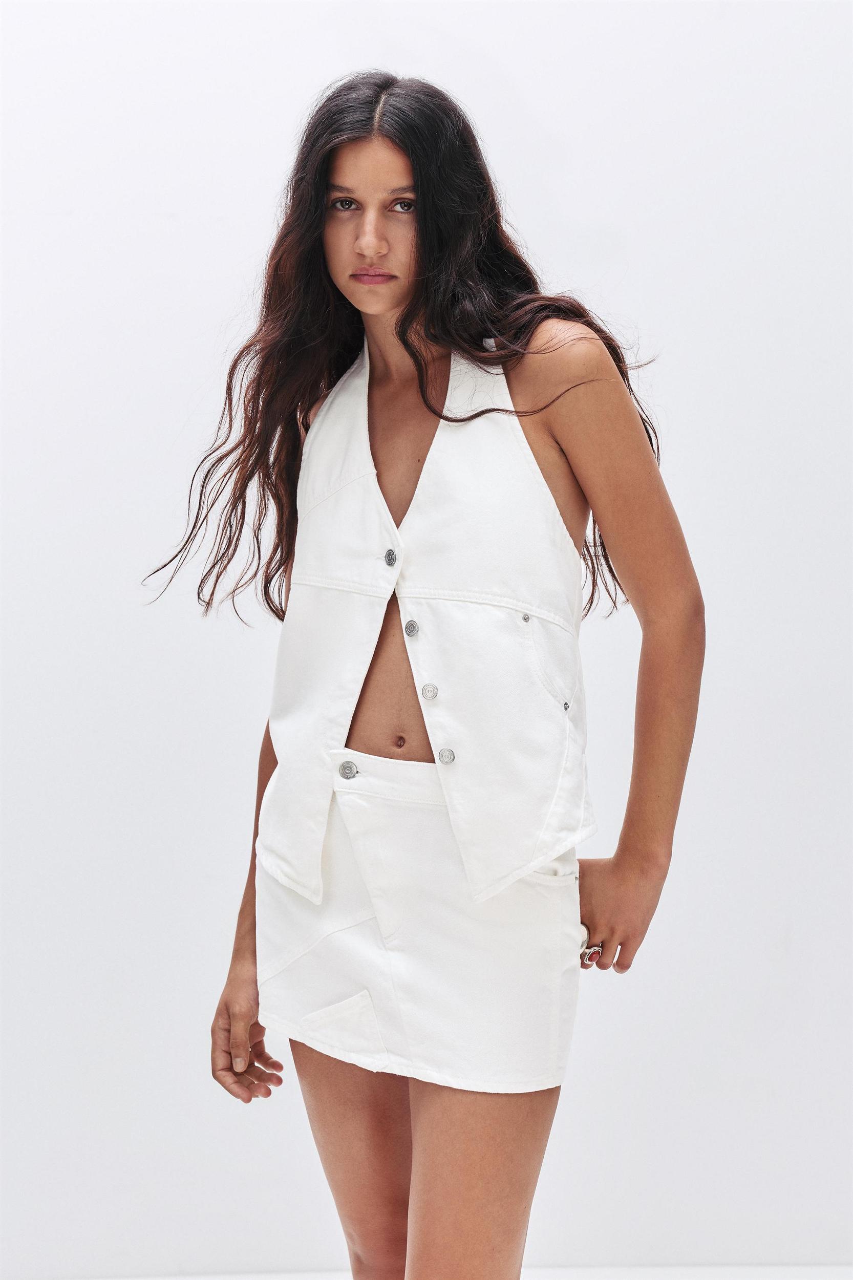 White denim top Product Image