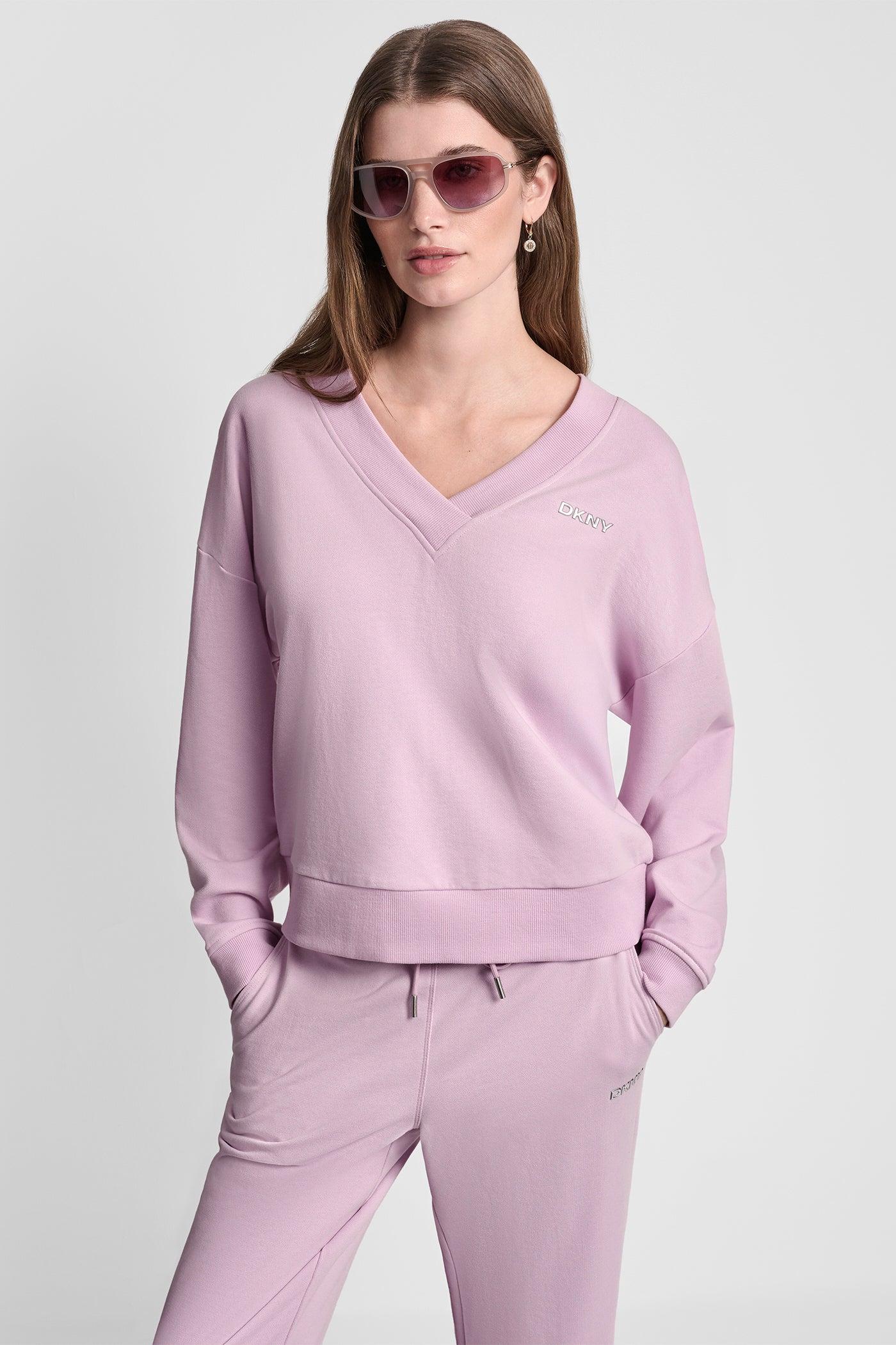 METALLIC BUBBLE LOGO V-NECK PULLOVER Product Image