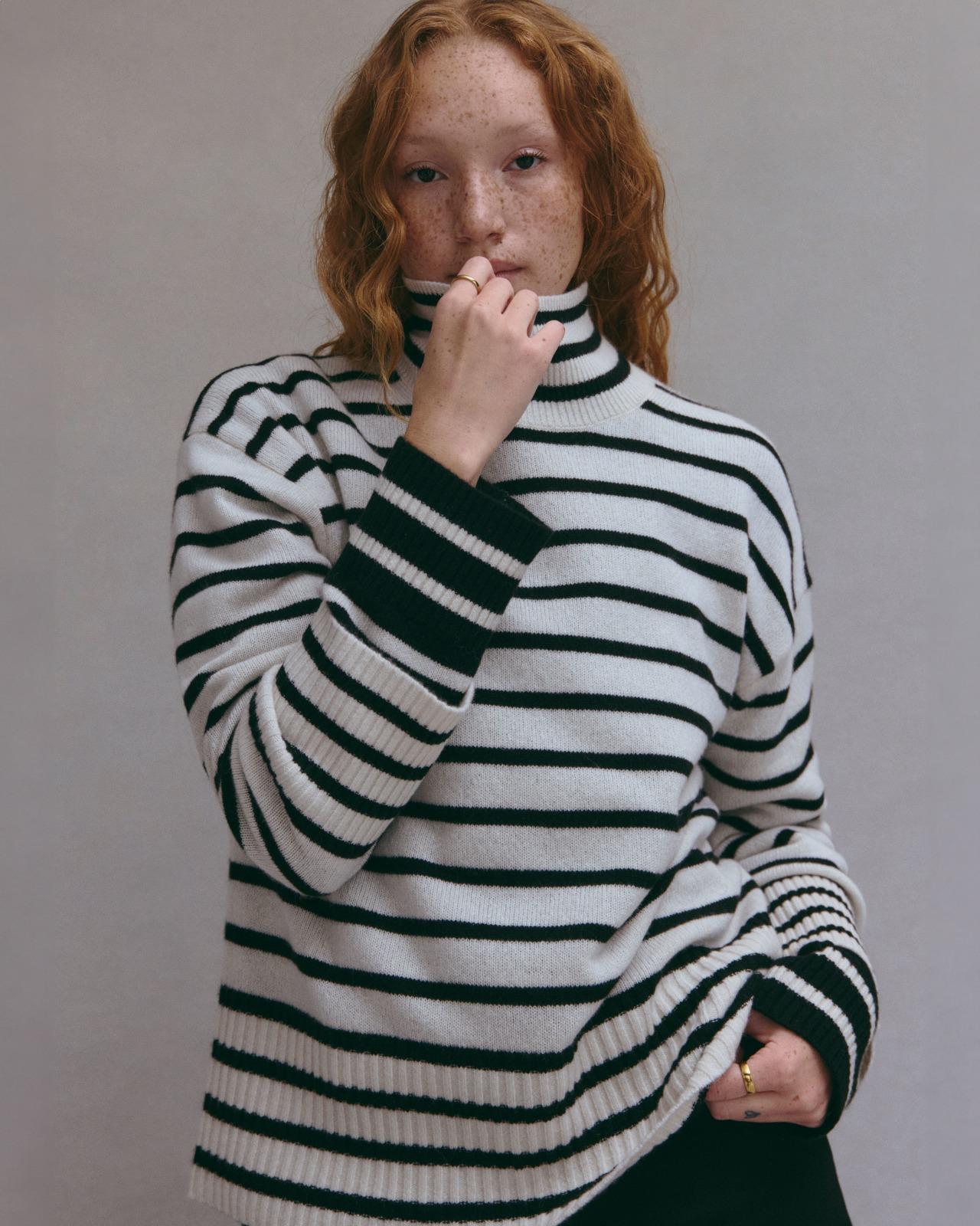 Womens Boxy Turtleneck in Cashmere Sweater by Everlane Product Image