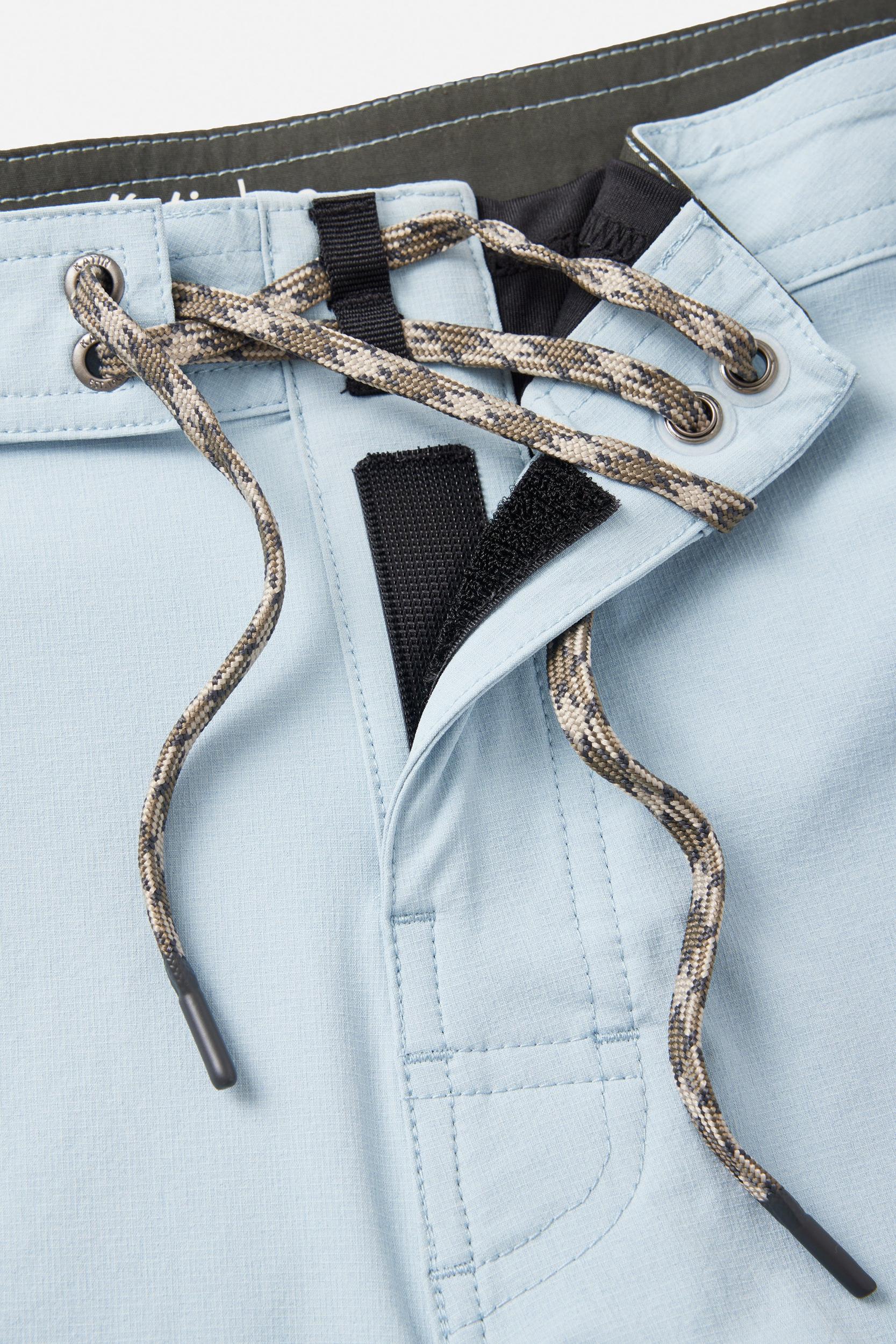 BOYS OTG CREST SURF TRUNK - BLACK WASH / 24 Product Image