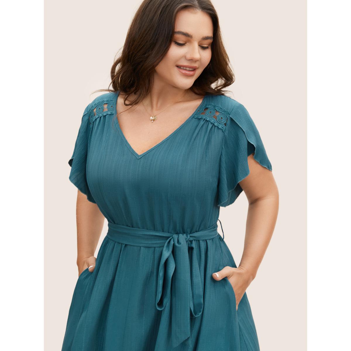 Plus Size Solid Crochet Lace Petal Sleeve Dress Aegean Women Elegant Woven ribbon&lace trim V-neck Short sleeve Curvy BloomChic 18-20/2X Product Image