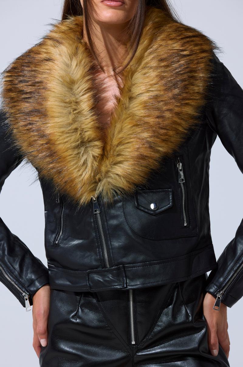AUSSY FUR COLLAR MOTO Product Image