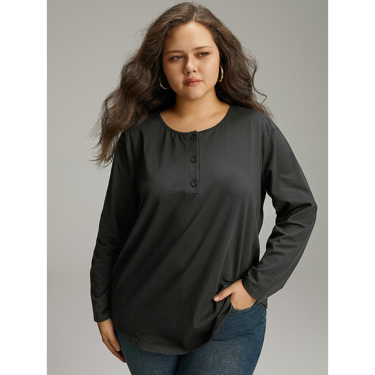 Plus Size Cotton Solid Button Through Arc Hem T-shirt Black Women Elegant Plain Plain Open Front Dailywear T-shirts BloomChic 10/M Product Image