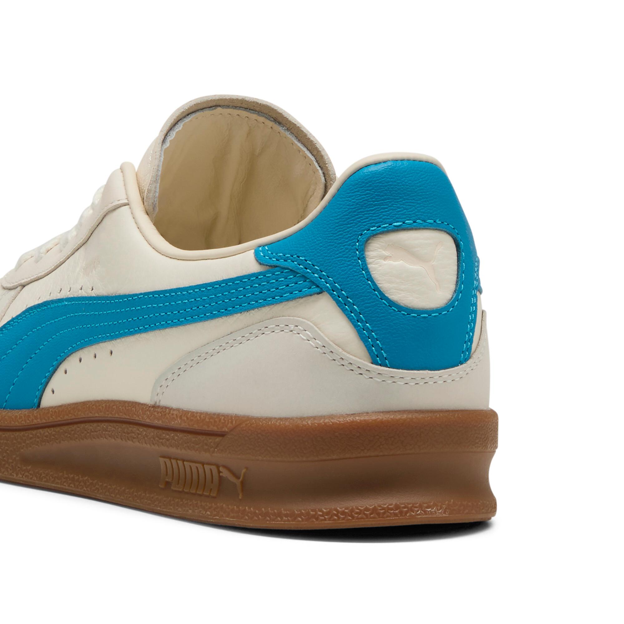 Indoor OG Men's Sneakers Product Image