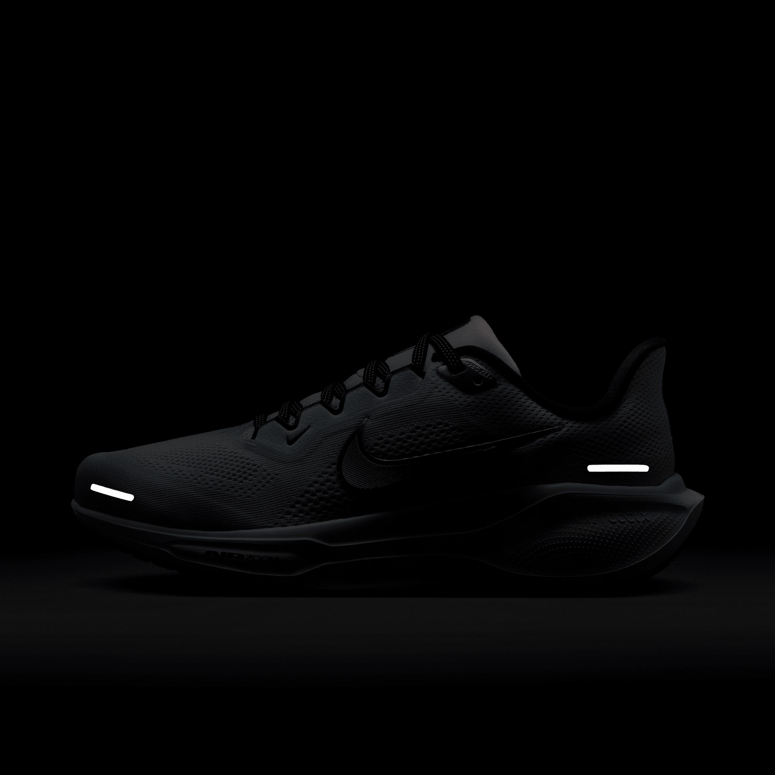 Nike Womens Pegasus 41 SE Road Running Shoes | HJ7816-400 Product Image