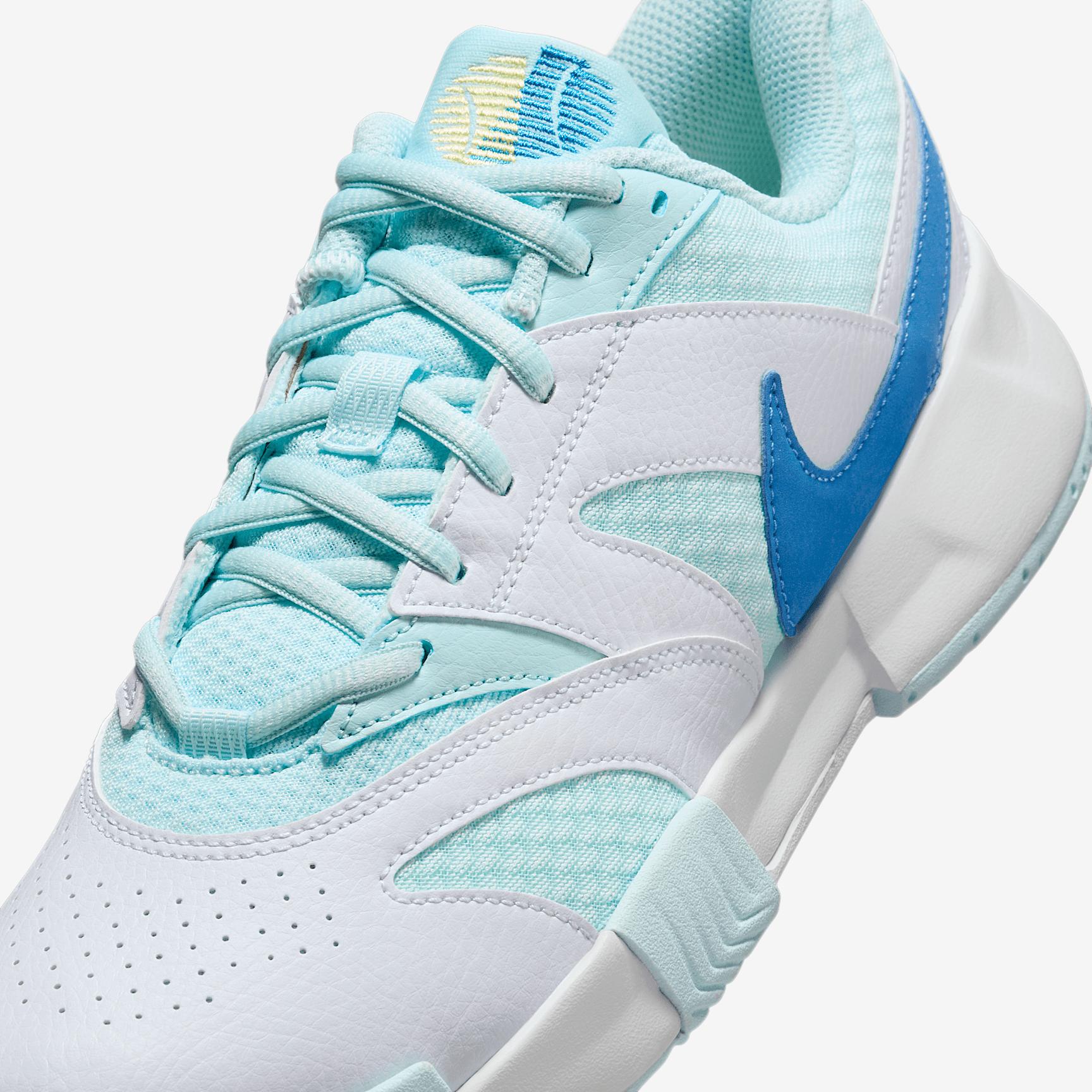 NikeCourt Lite 4 Women's Tennis Shoes Product Image