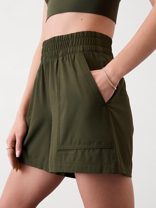 Wayfind High Rise 5" Short Product Image