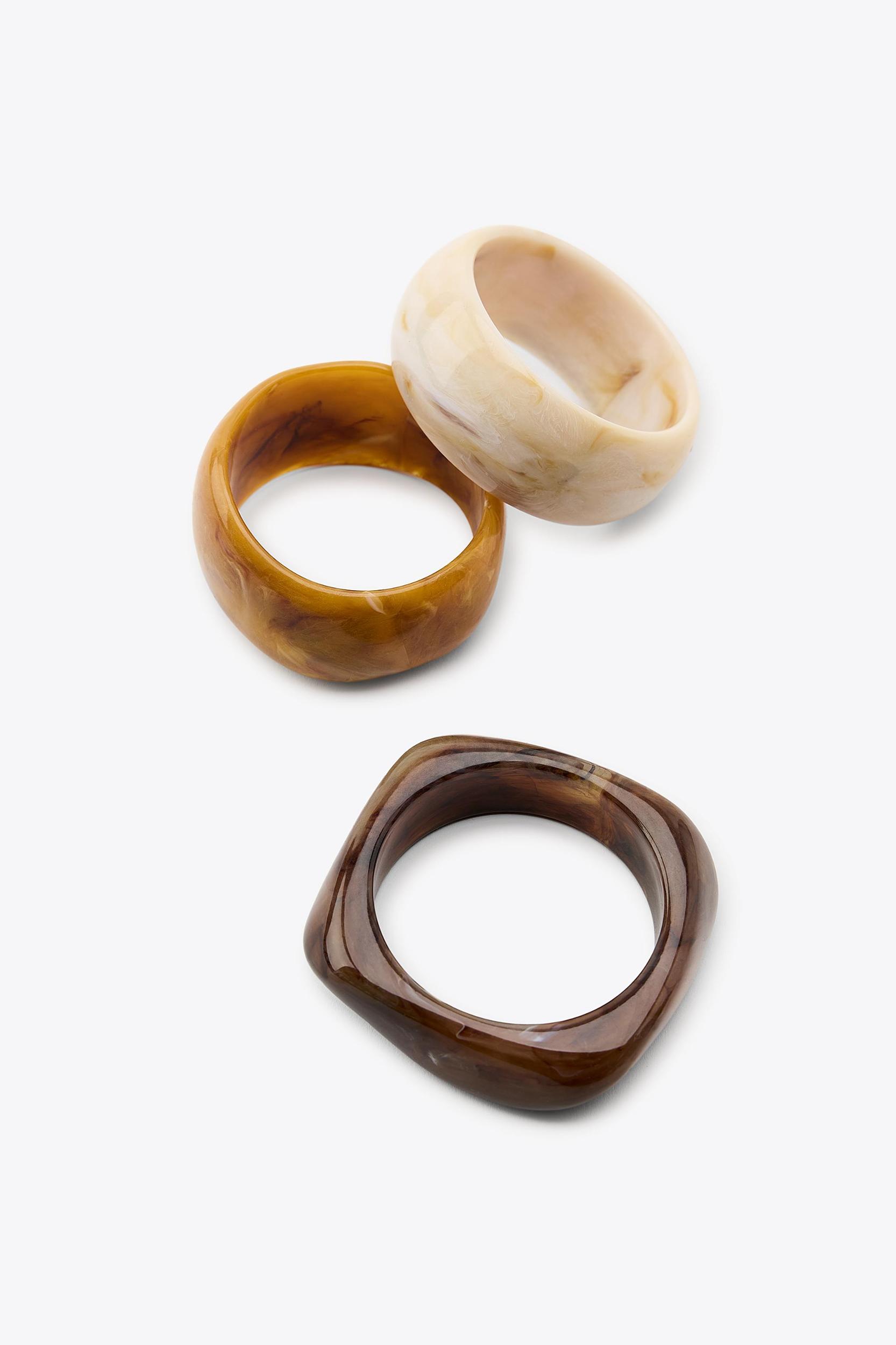 PACK OF RIGID BRACELETS Product Image