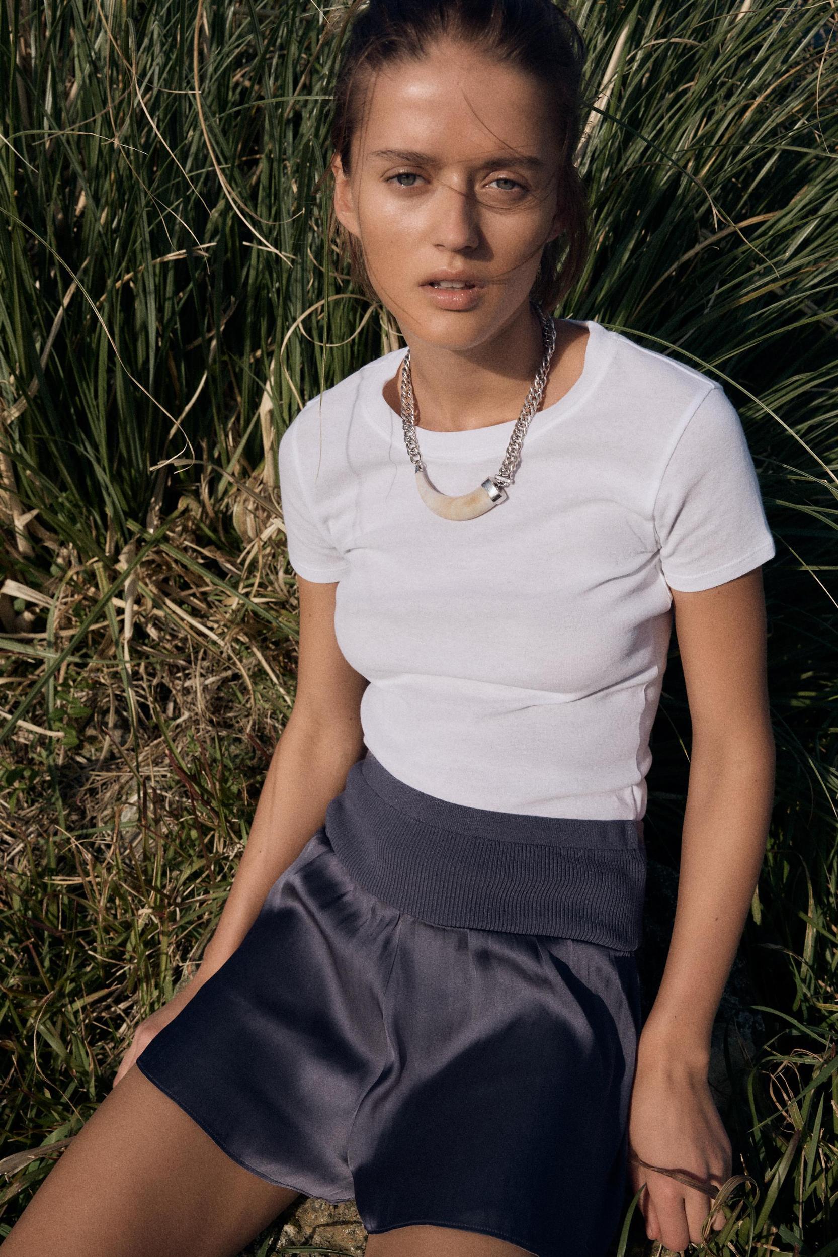 SHORT SLEEVE COTTON T-SHIRT Product Image