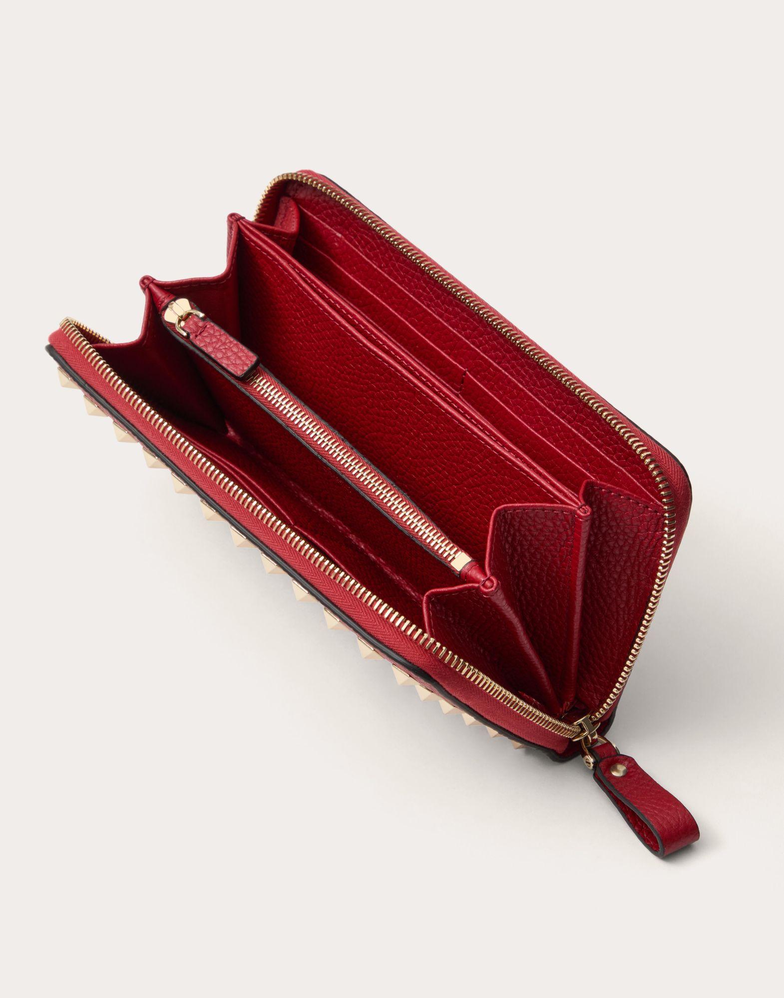 Rockstud Grainy Calfskin Zippered Wallet  Product Image