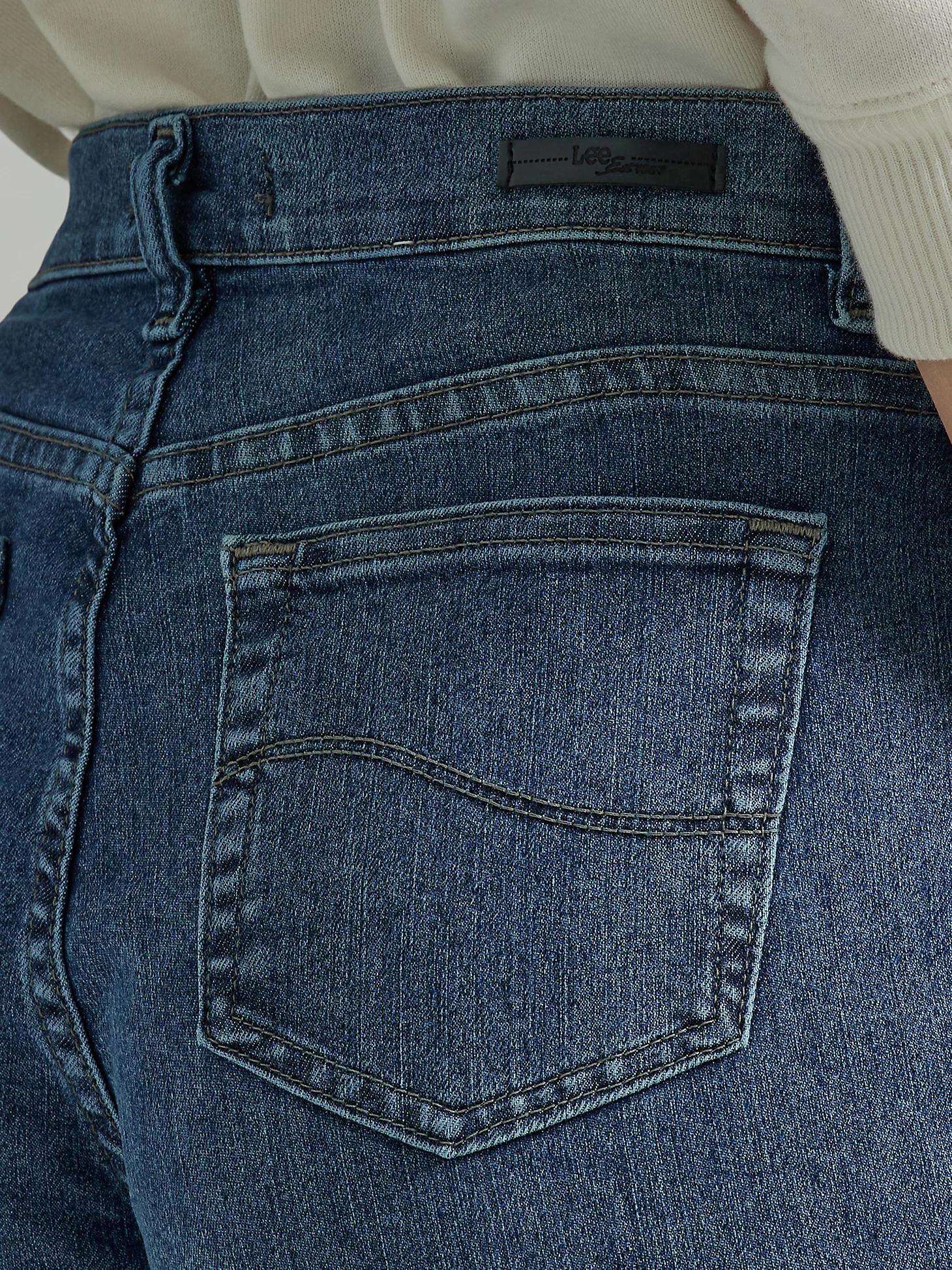 Women’s Straight leg Jeans | Relaxed Fit | Lee® Product Image