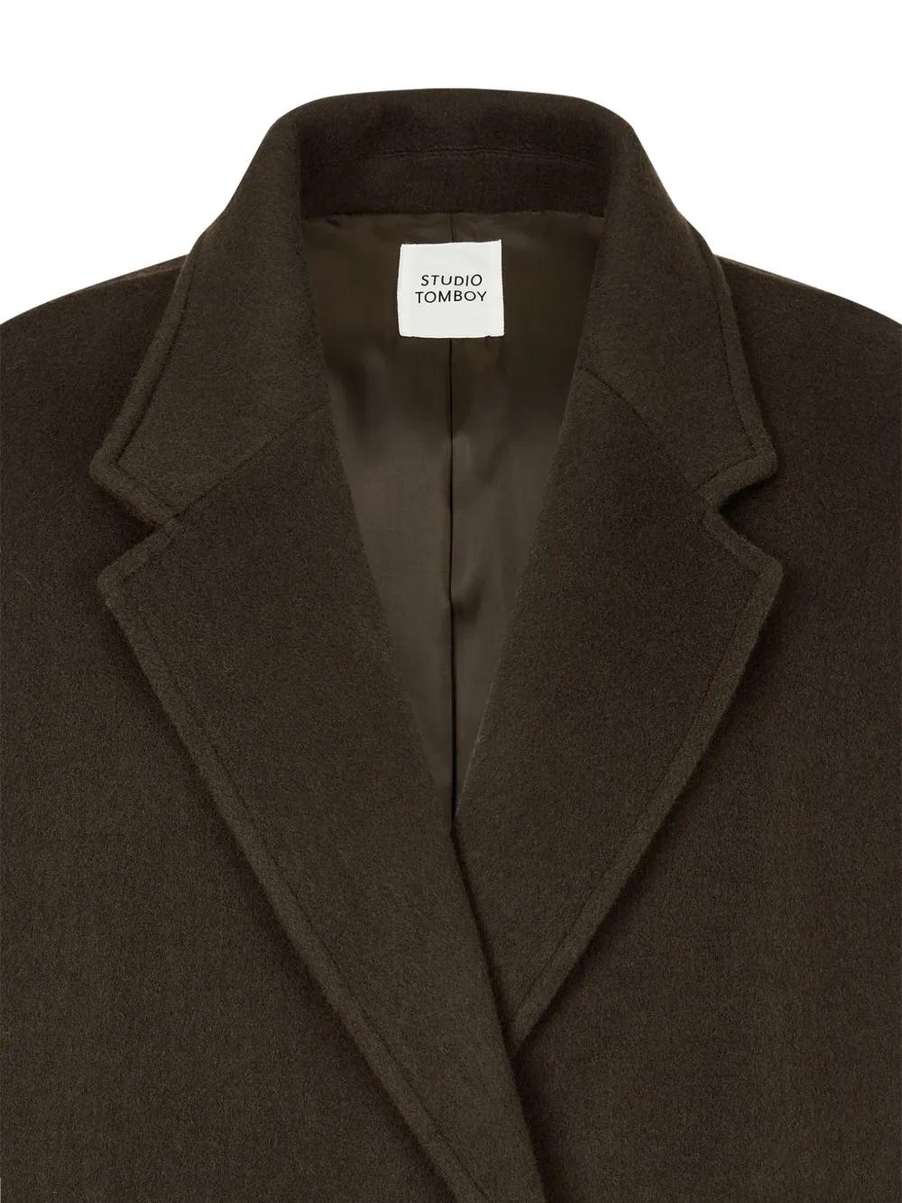 tailored coat Product Image