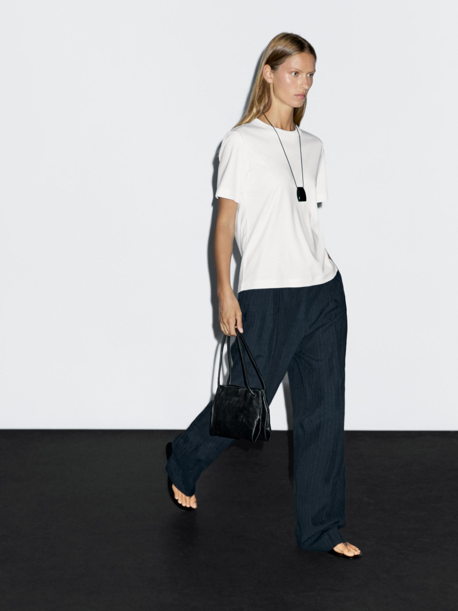 100% cotton interlock crew neck T-shirt Product Image