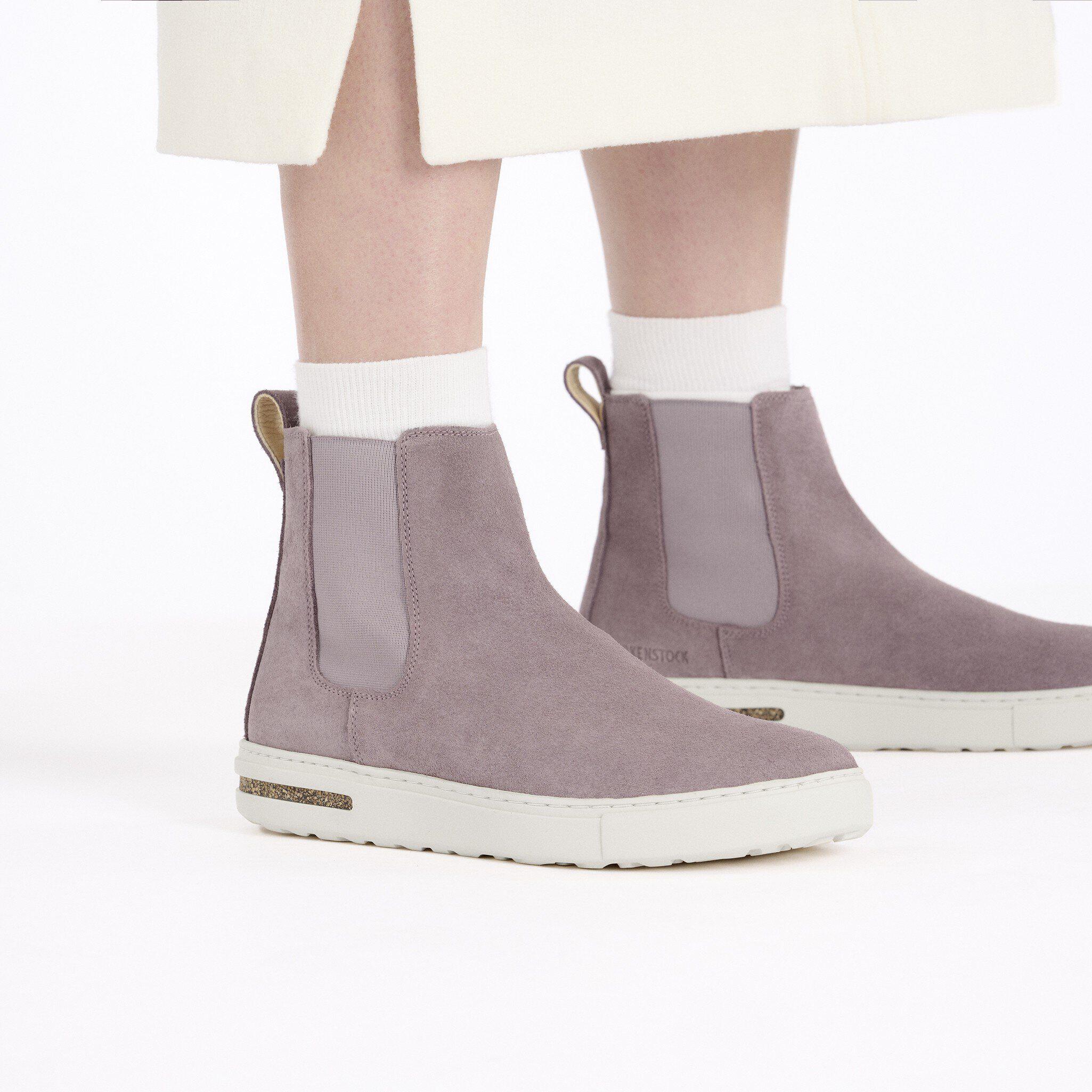 Bend Chelsea Suede Leather Product Image