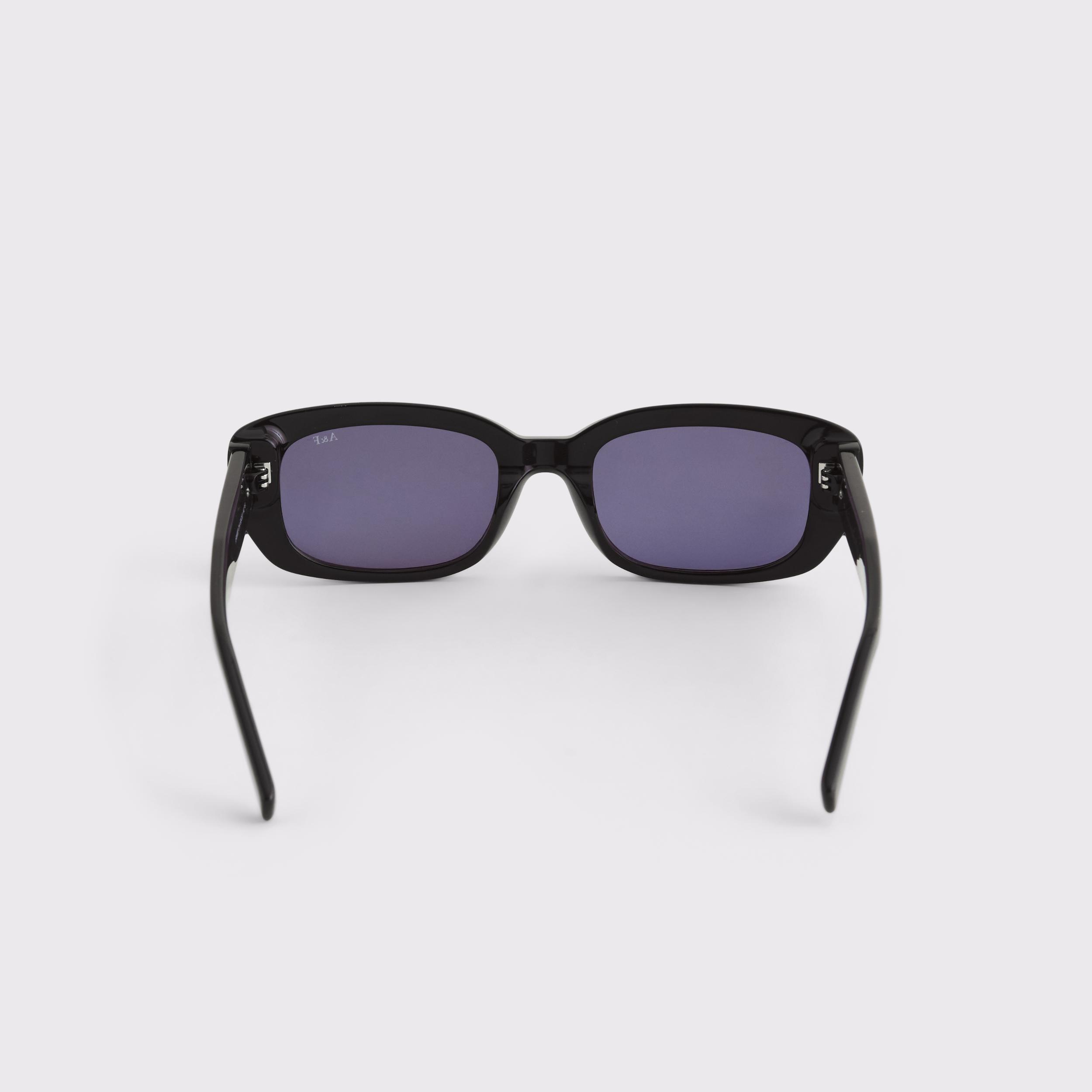 Wide Cat Eye Sunglasses Product Image