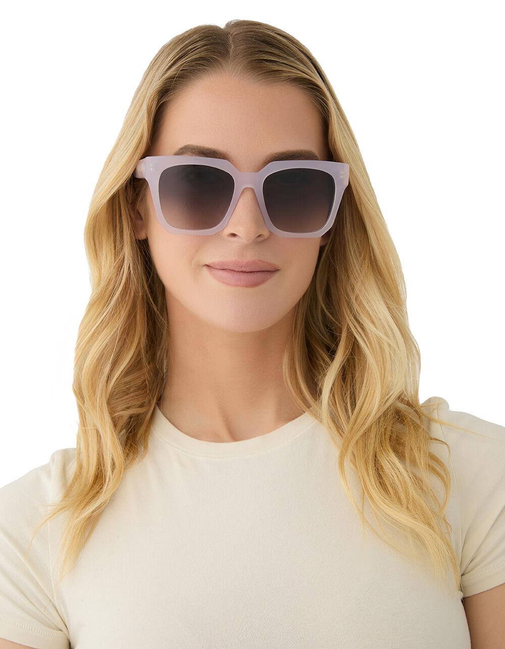 DIFF EYEWEAR Ariana Sunglasses - LIGHT GRAY Product Image