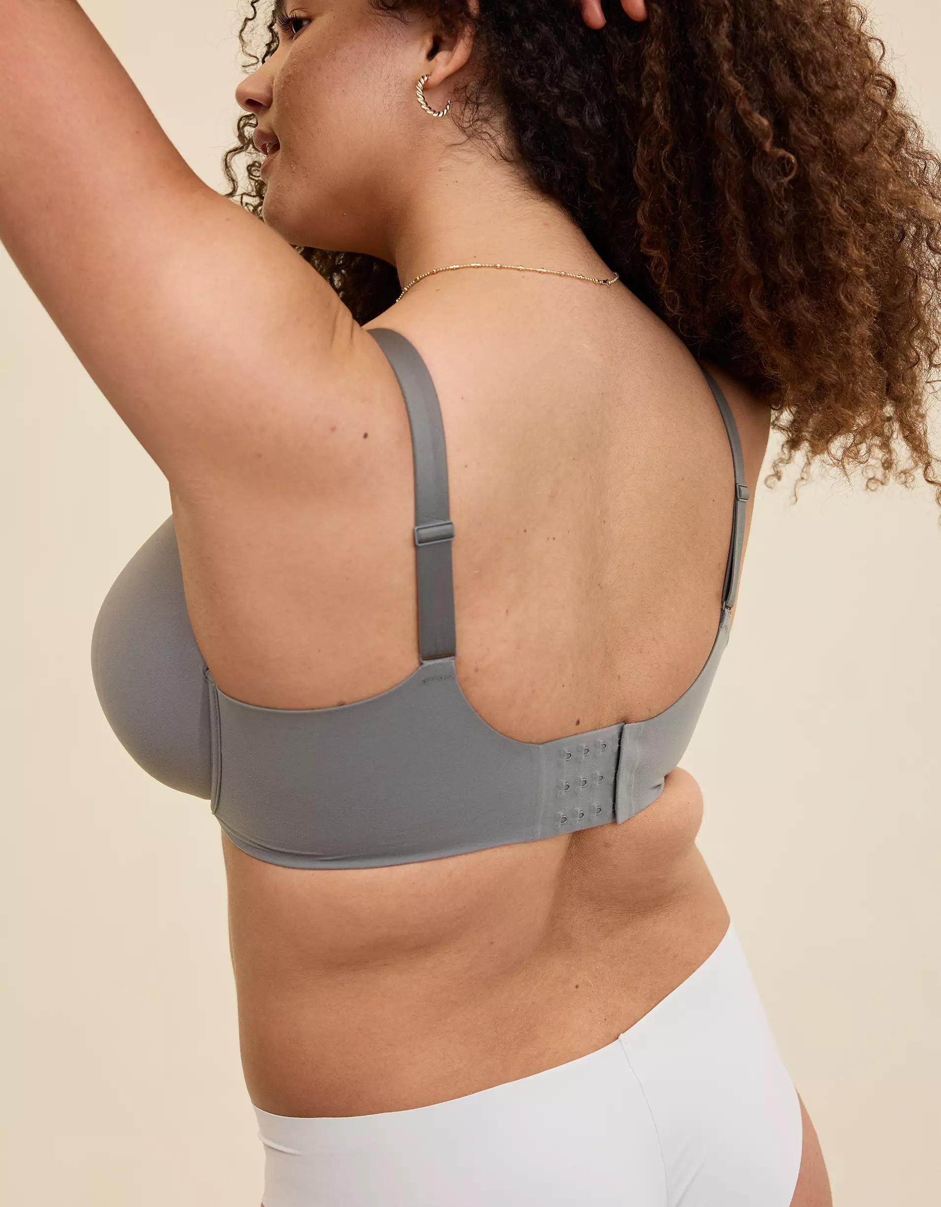 SMOOTHEZ Full Coverage Lightly Lined Bra Product Image