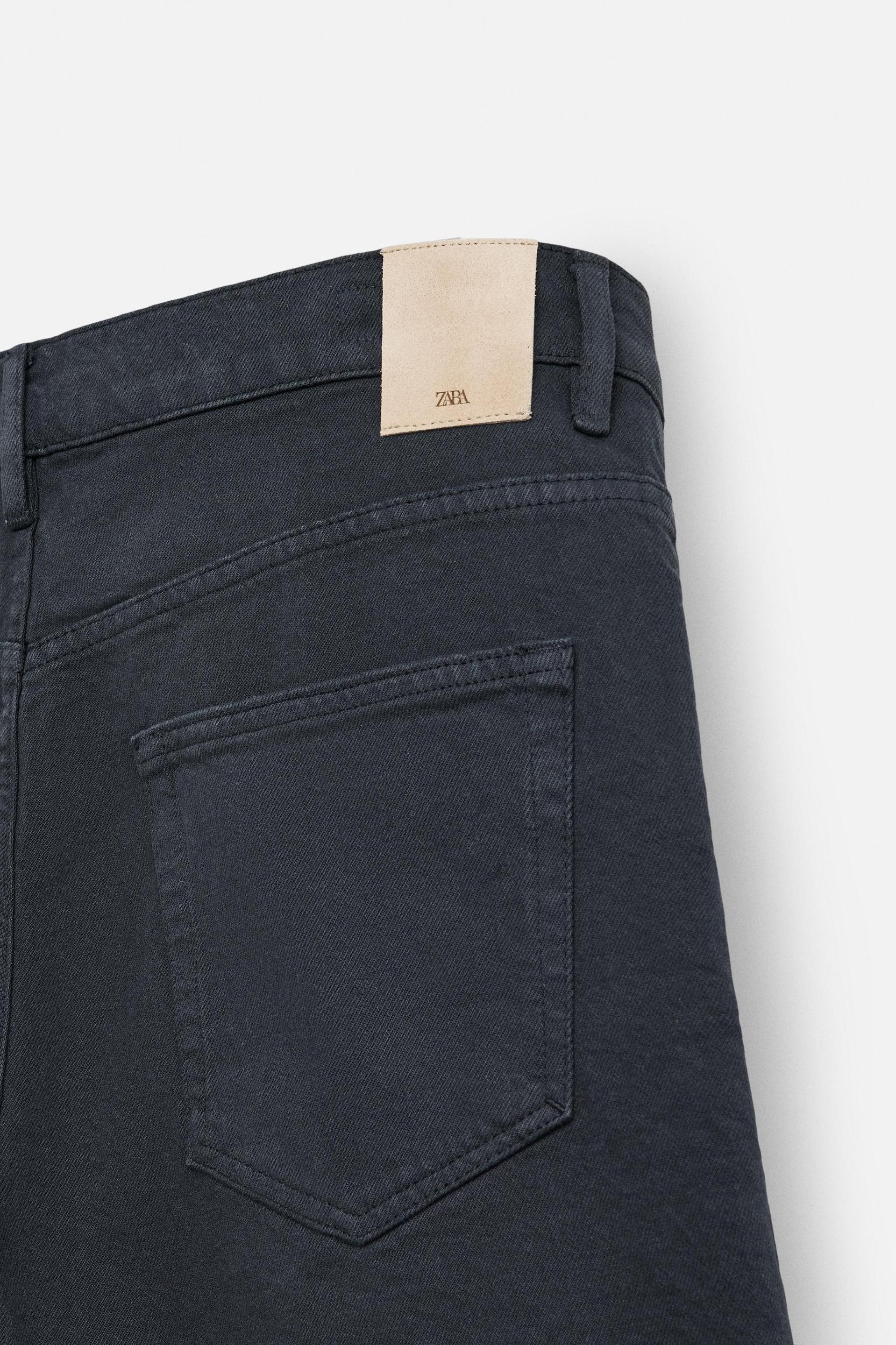 REGULAR FIT DENIM SHORTS Product Image