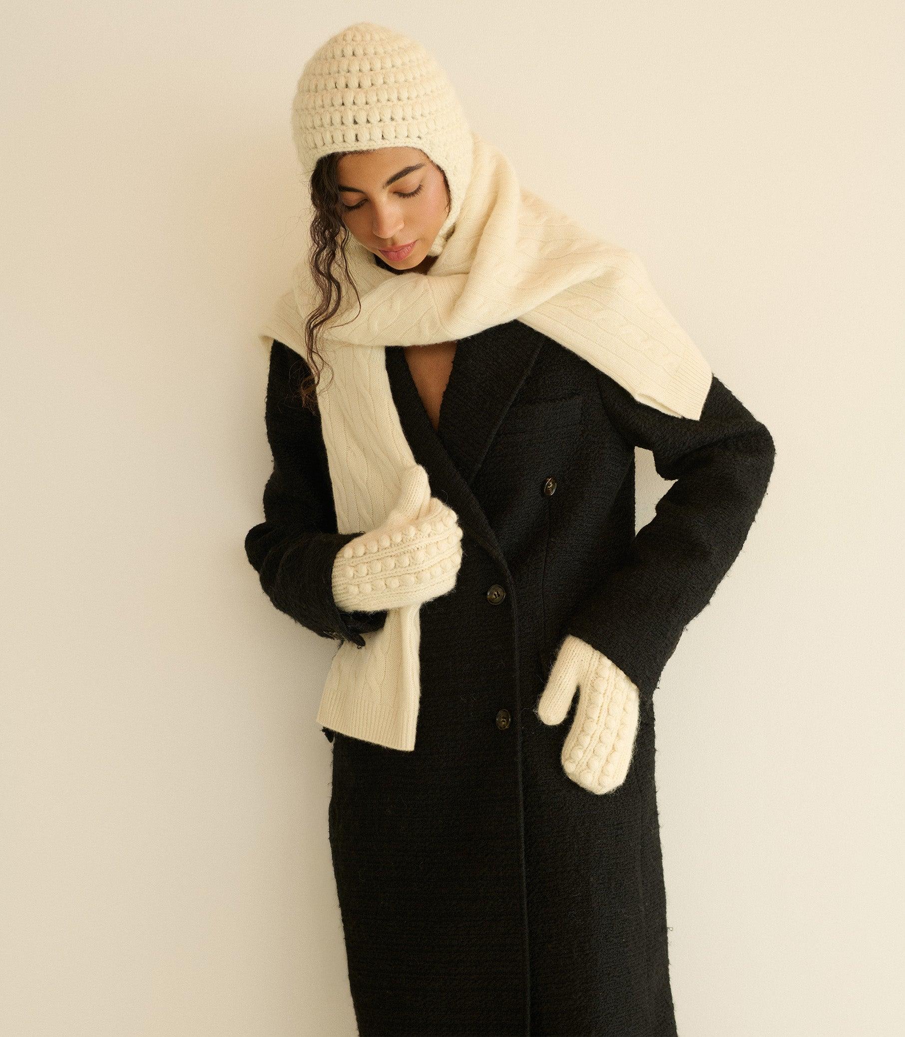 VERBIER MITTENS -- IVORY Product Image