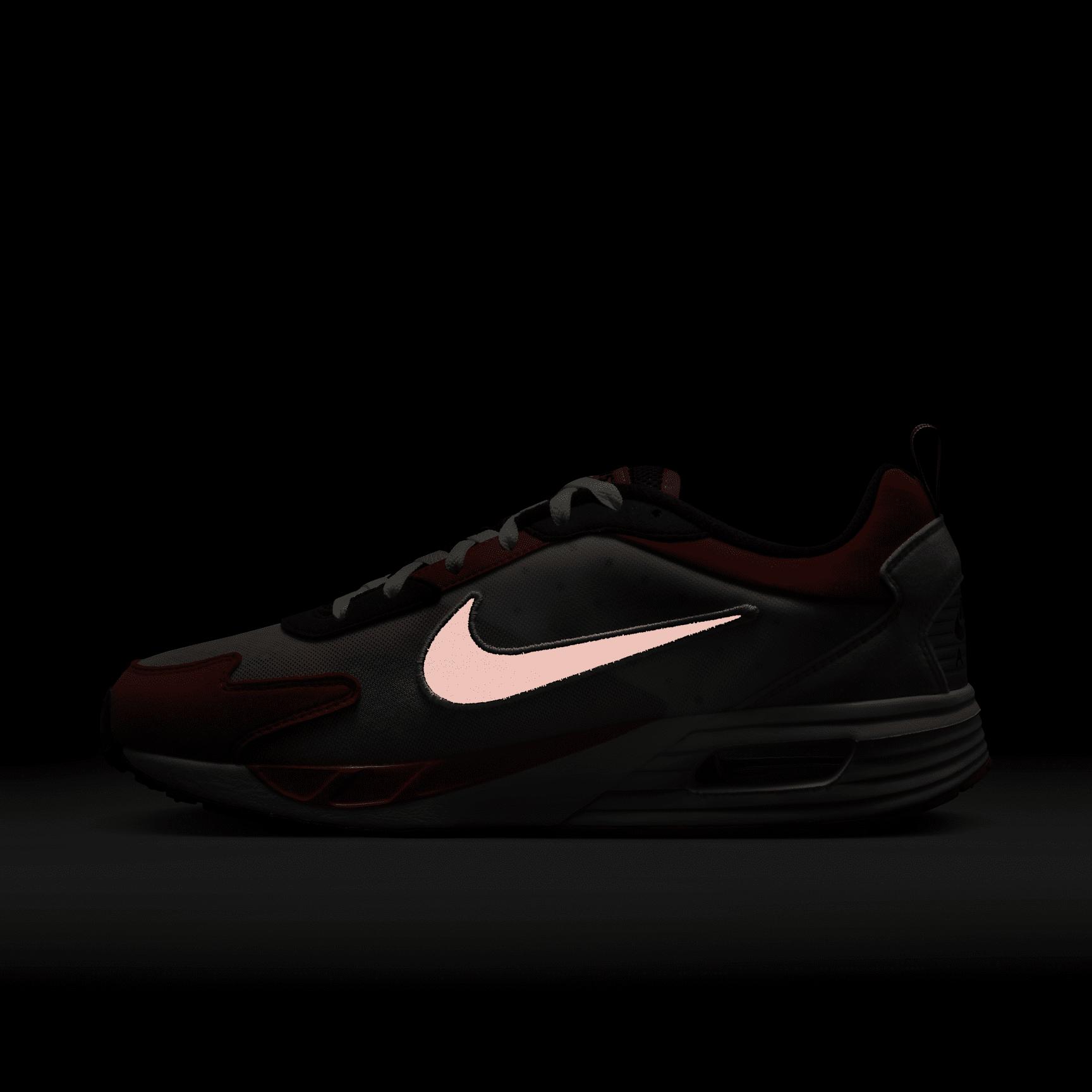 Oregon State Nike Air Max Solo Men's Shoes Product Image