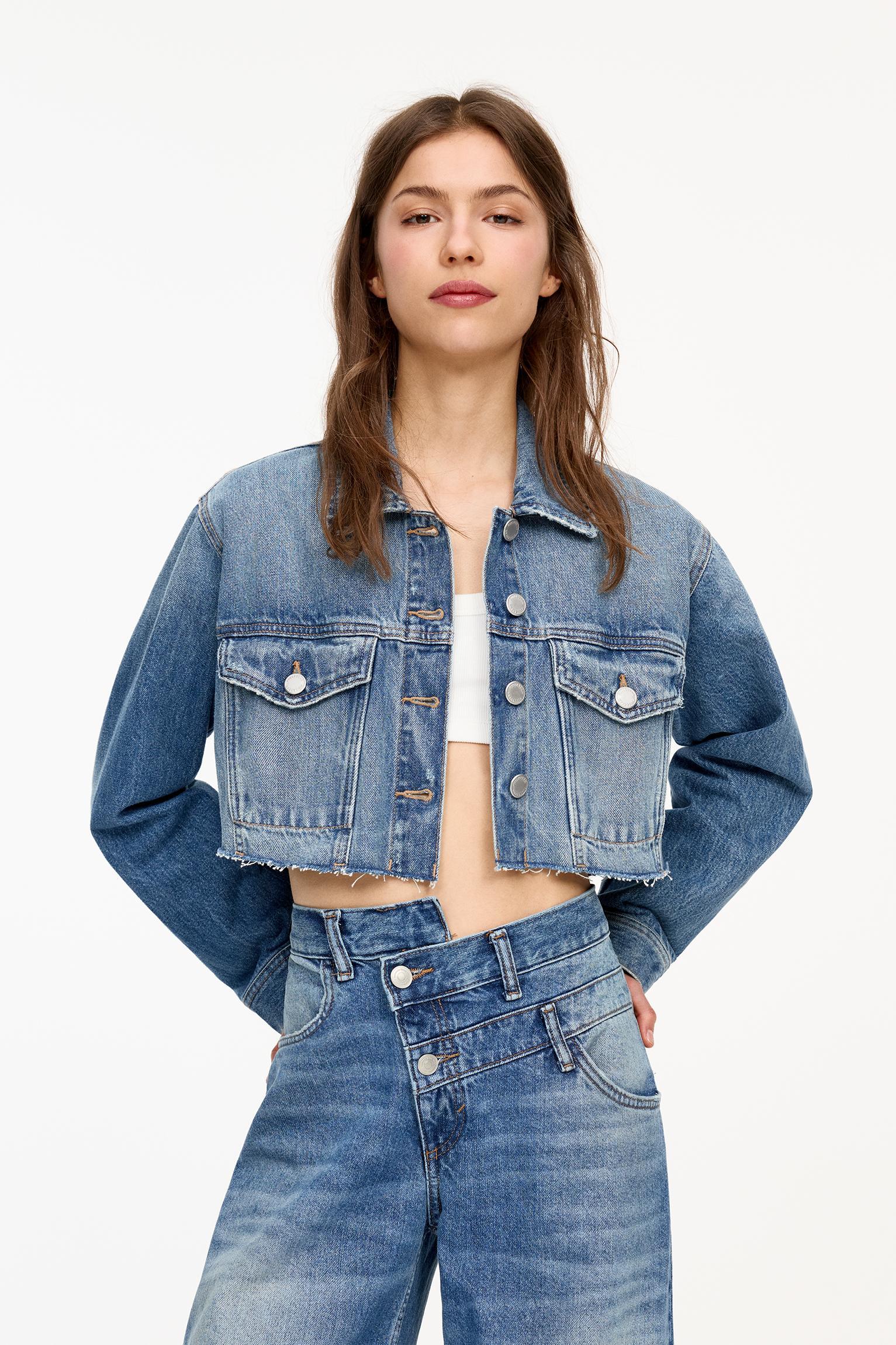 Cropped denim jacket Product Image