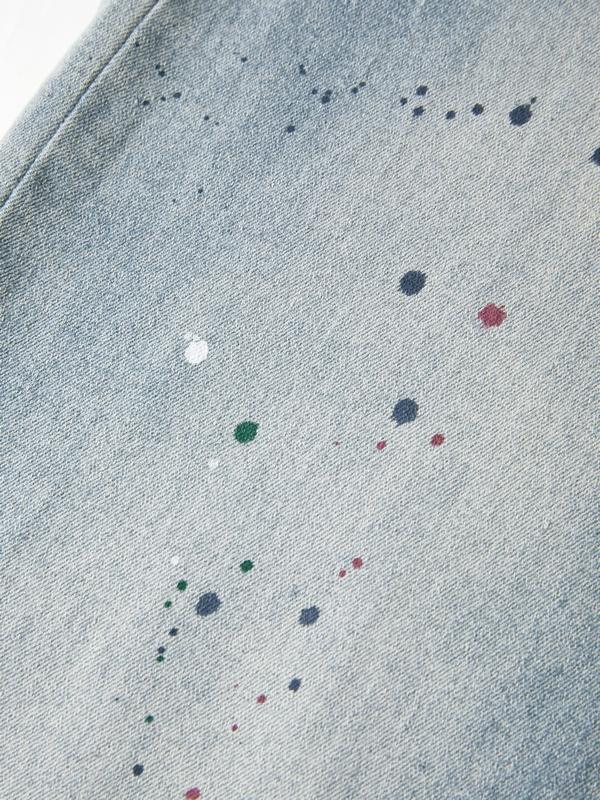 Men's Splash Ink Letter Print Loose Jeans Product Image