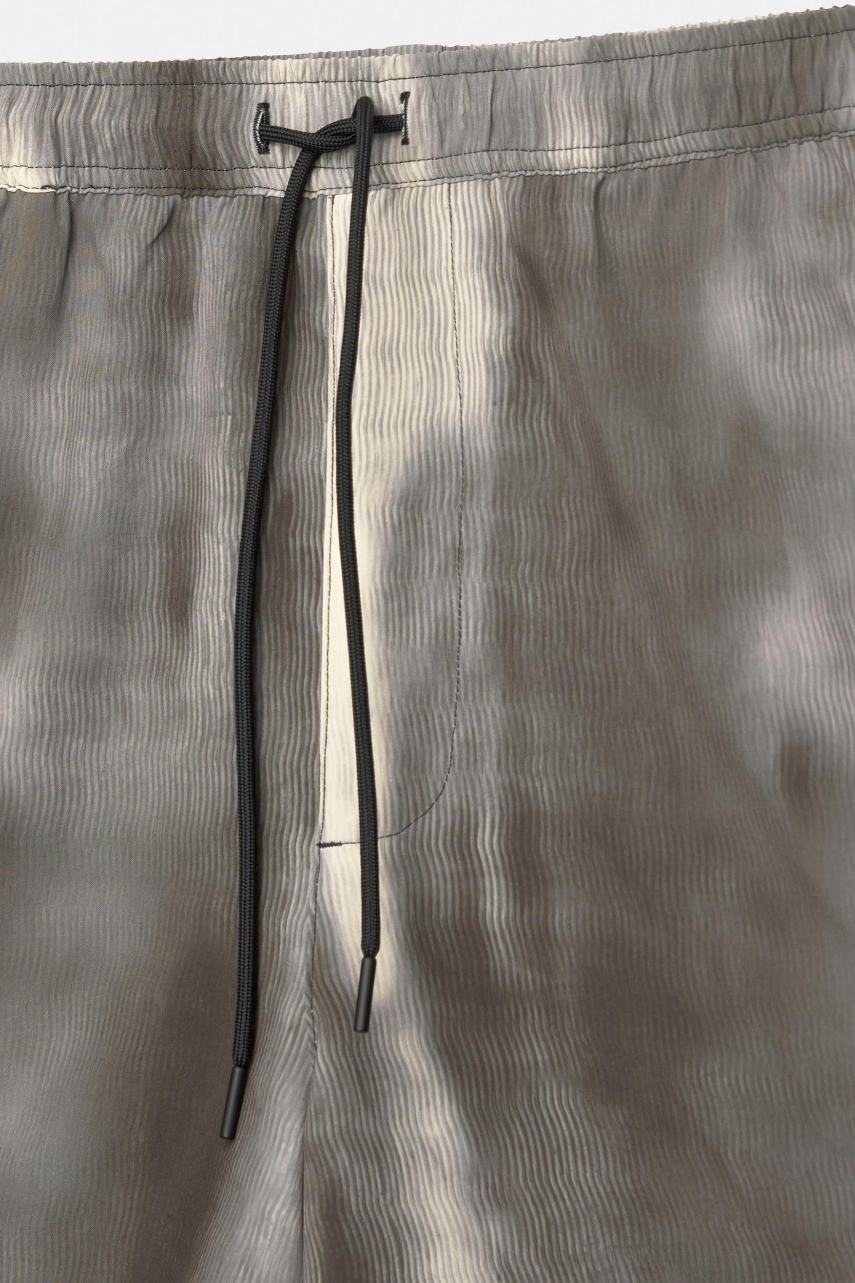 Washed board shorts Product Image