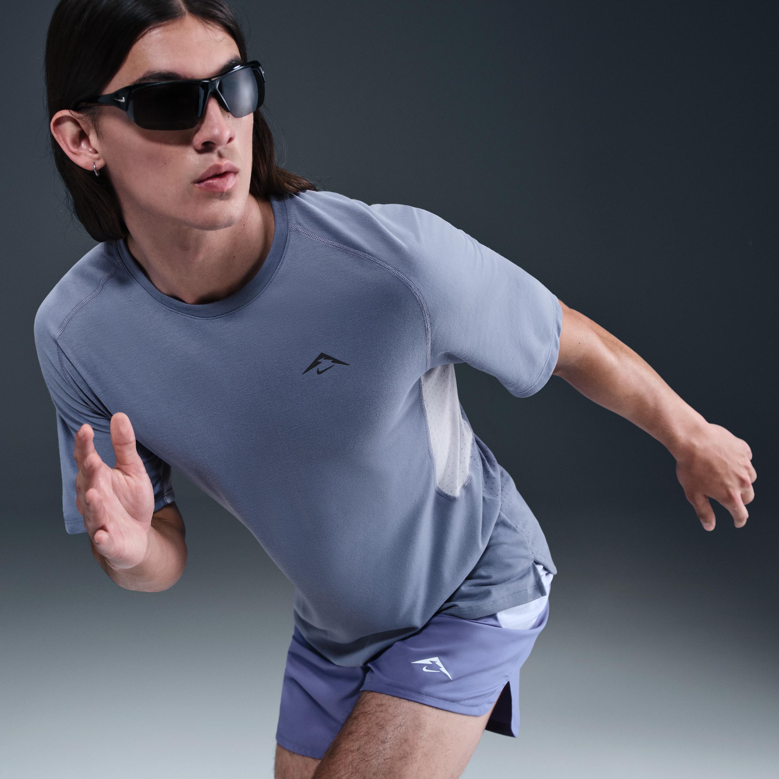Nike Mens Solar Chase Dri-FIT ADV Short-Sleeve Running Top | HJ3580-499 Product Image