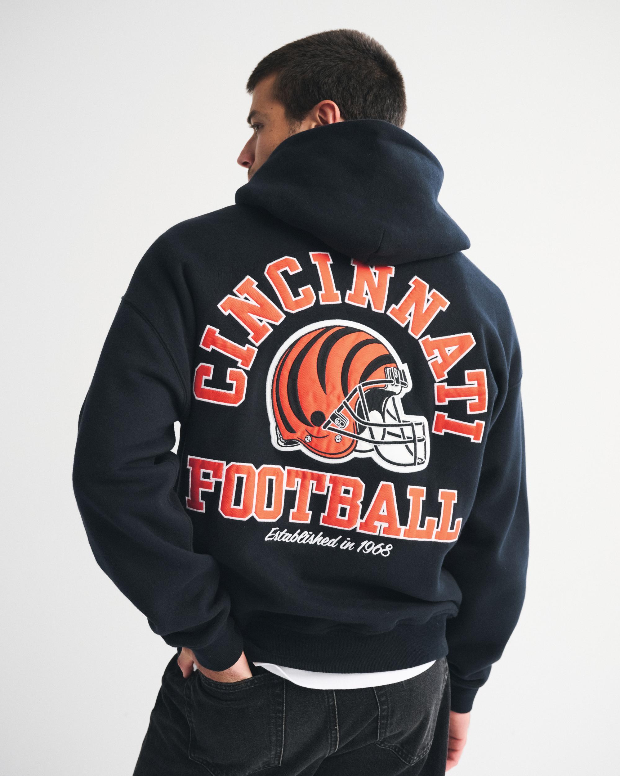 Chicago Bears Graphic Popover Hoodie Product Image
