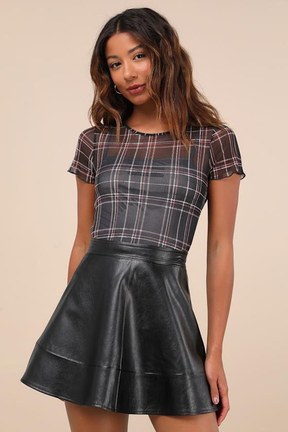 Convincing Aesthetic Black and Pink Plaid Sheer Mesh Top Product Image