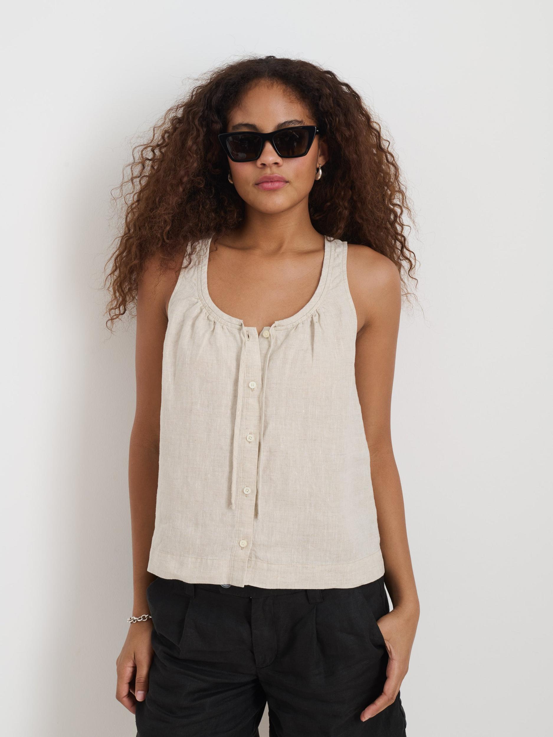 Sidney Top In Flax Linen Product Image