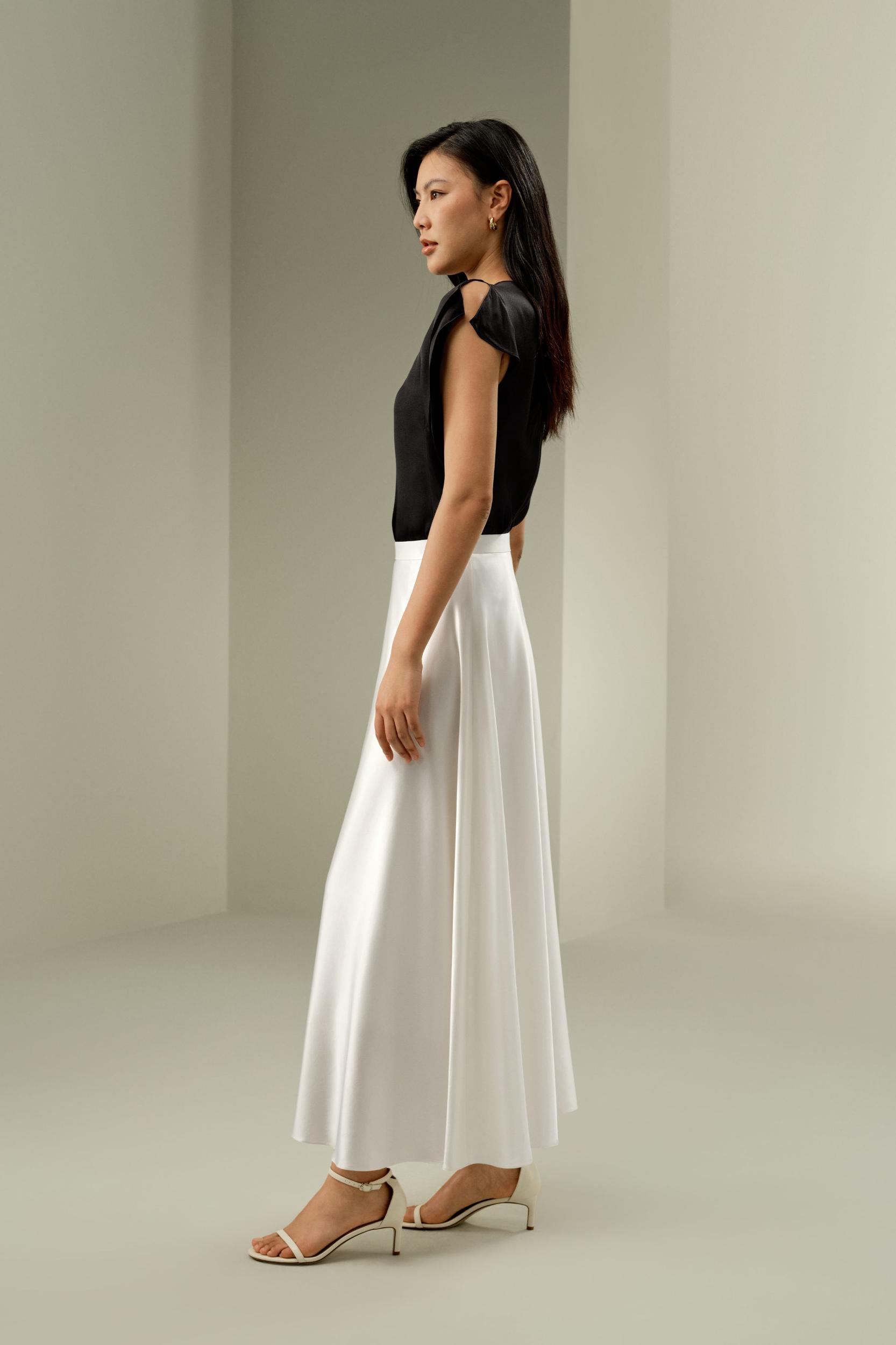 Amaranth Skirt Product Image