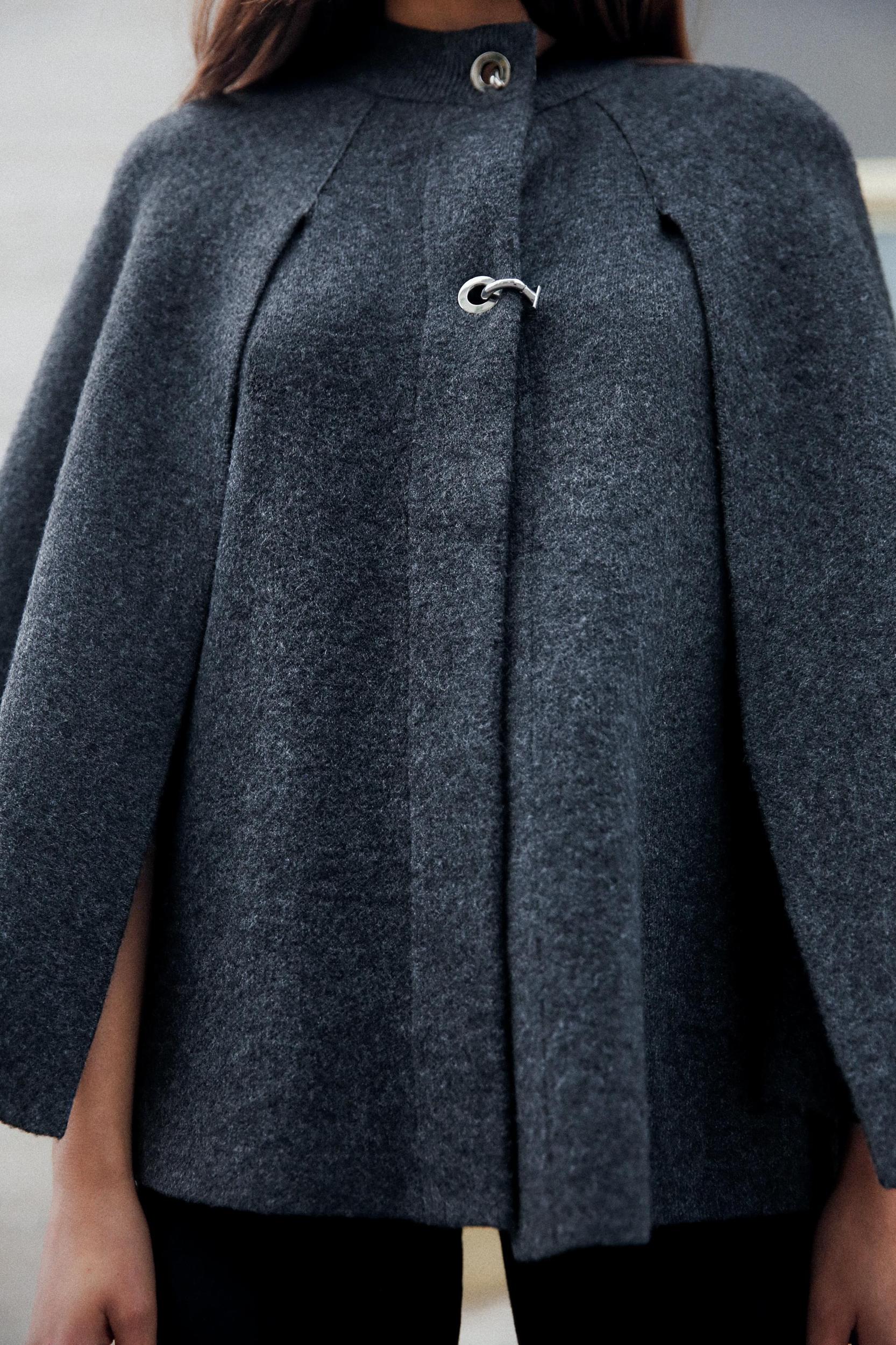 KNIT CAPE COAT Product Image