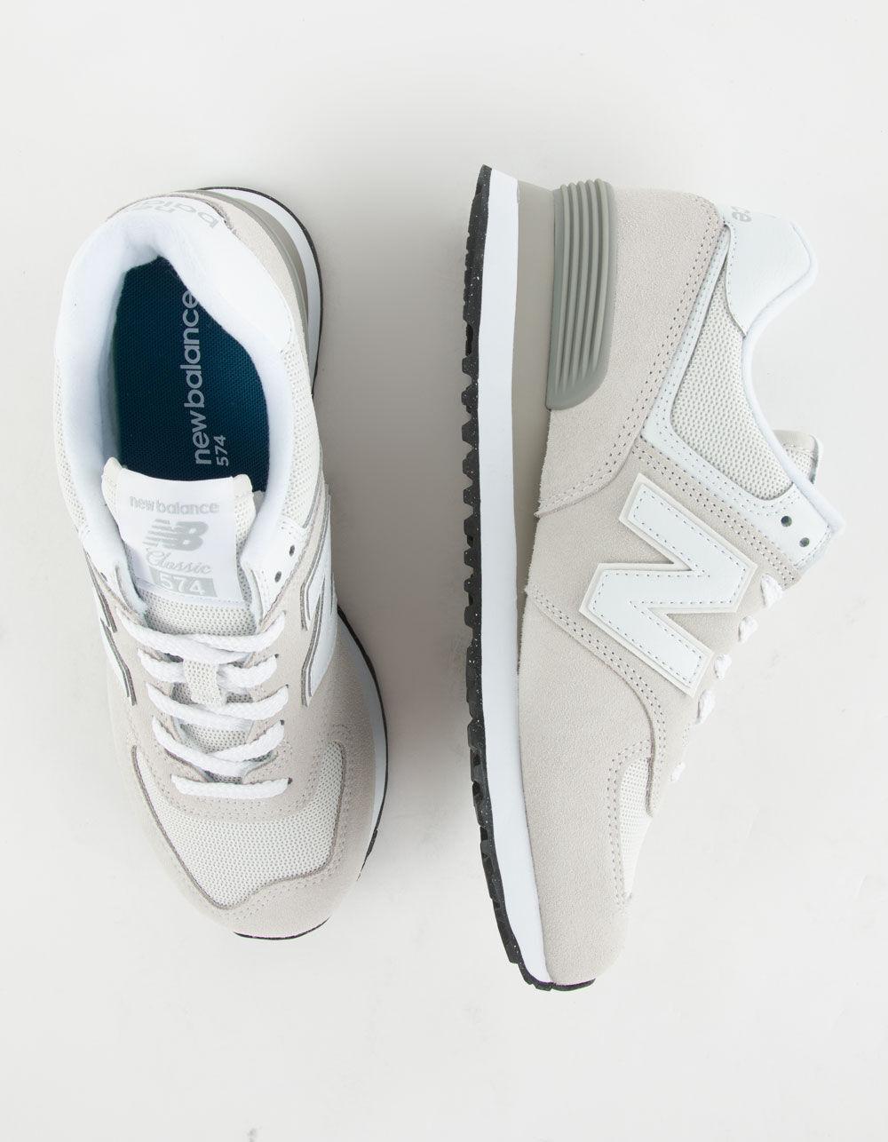 NEW BALANCE 574 Womens Shoes - LIGHT GRAY Product Image