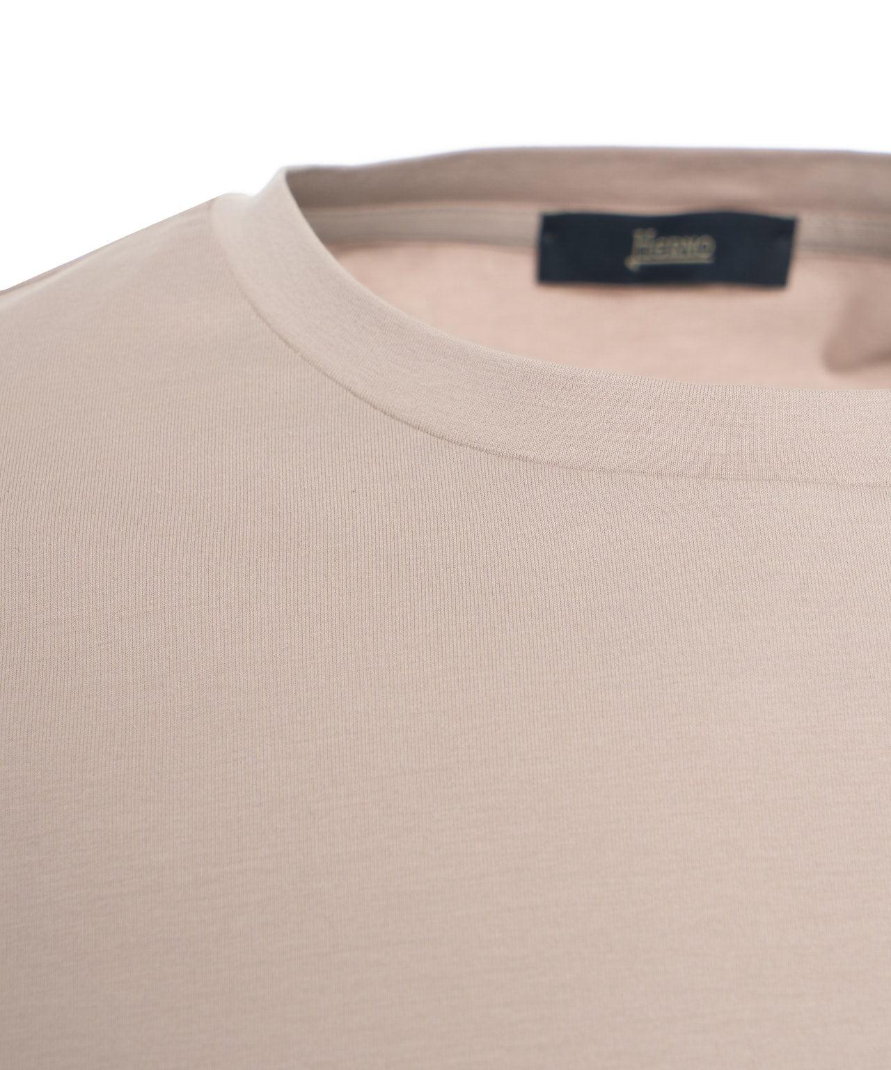 Cotton stretch t-shirt Product Image