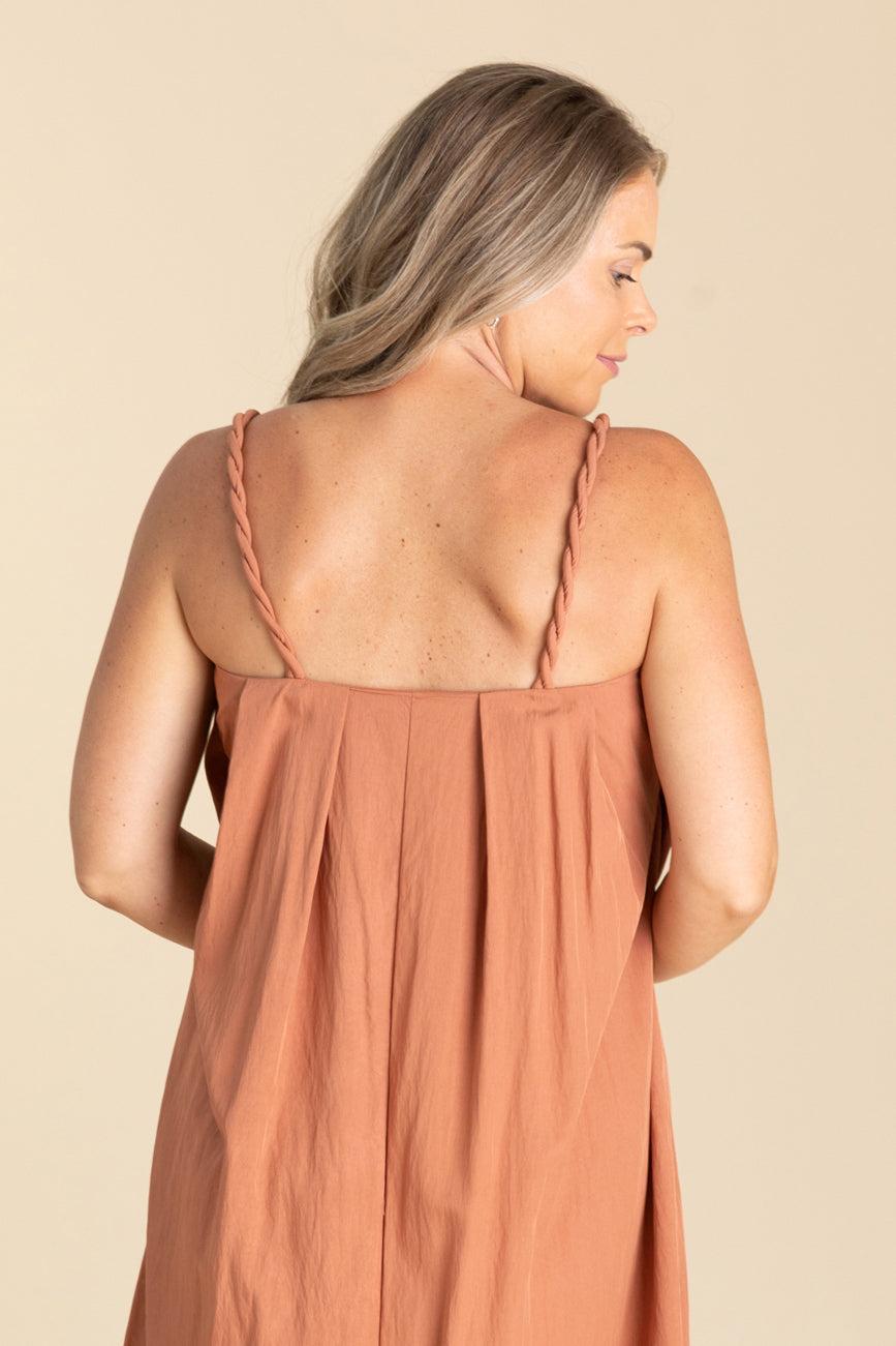 Solid Pleated Woven Midi Dress Product Image