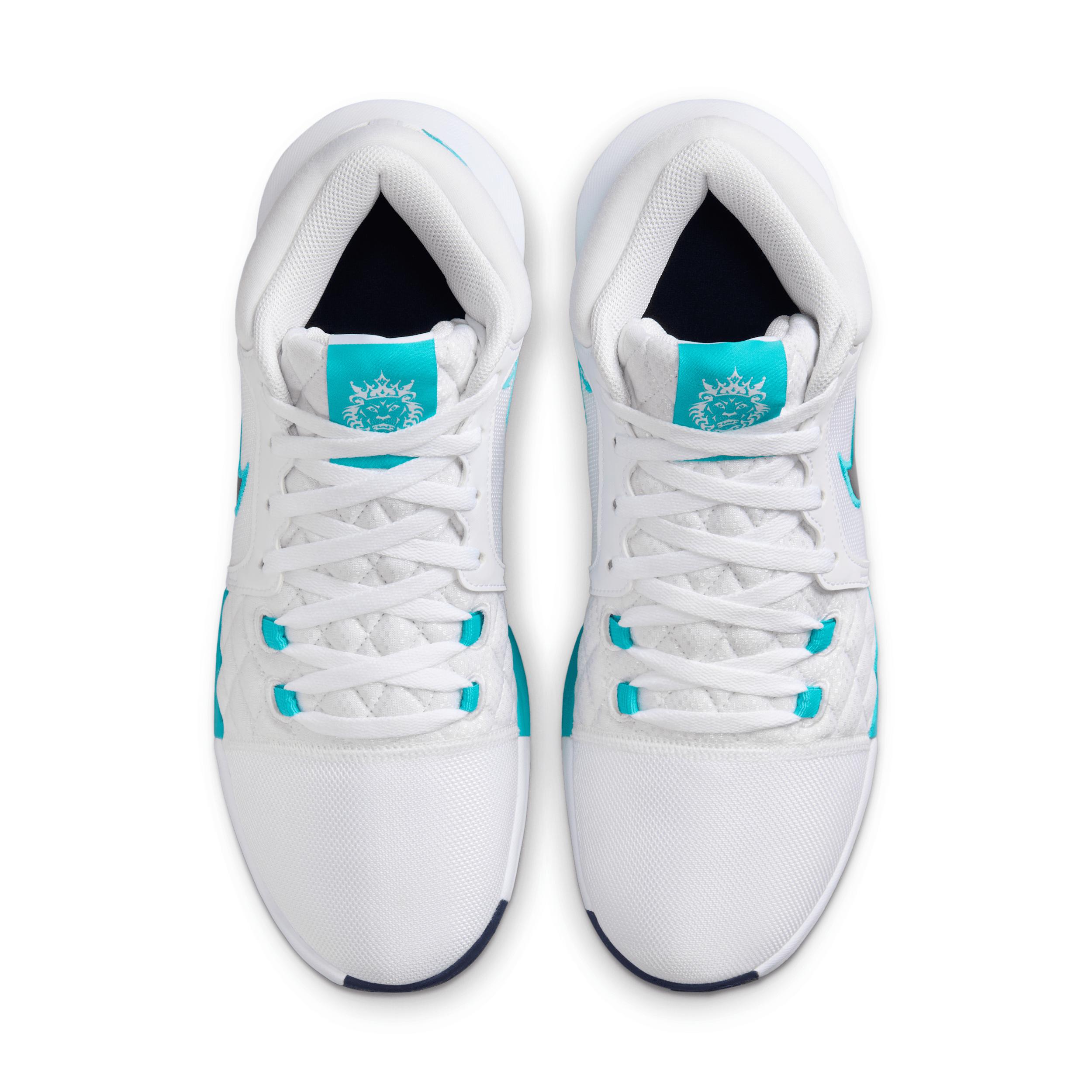 Nike Men's LeBron Witness VIII Basketball Shoes Product Image