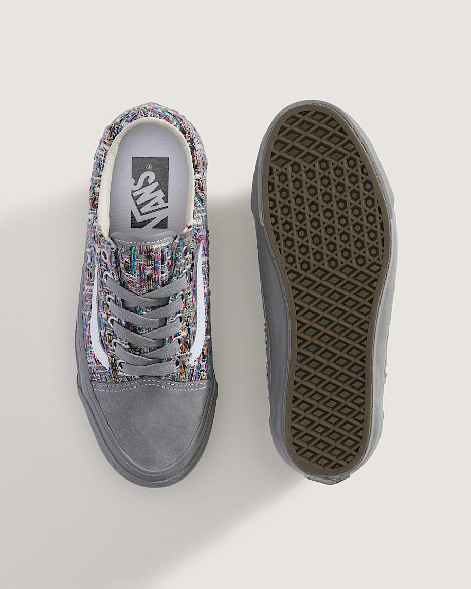 Premium Old Skool Shoe in Frost Gray| Vans US Product Image