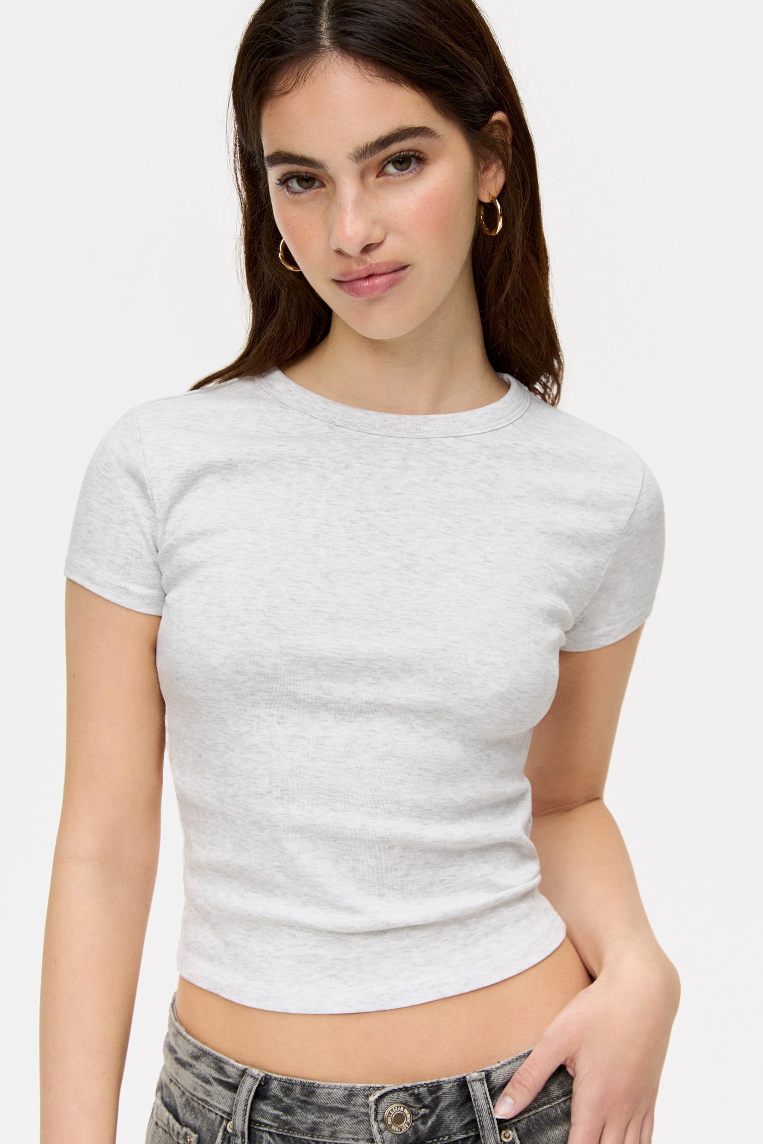 Basic fitted T-shirt Product Image