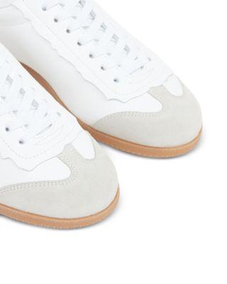 Women's Court Low Top Sneakers  Product Image