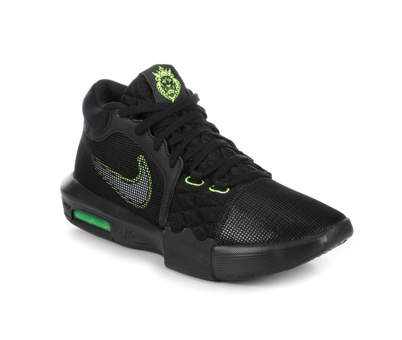 Men's Nike Lebron Witness VIII Basketball Shoes Product Image