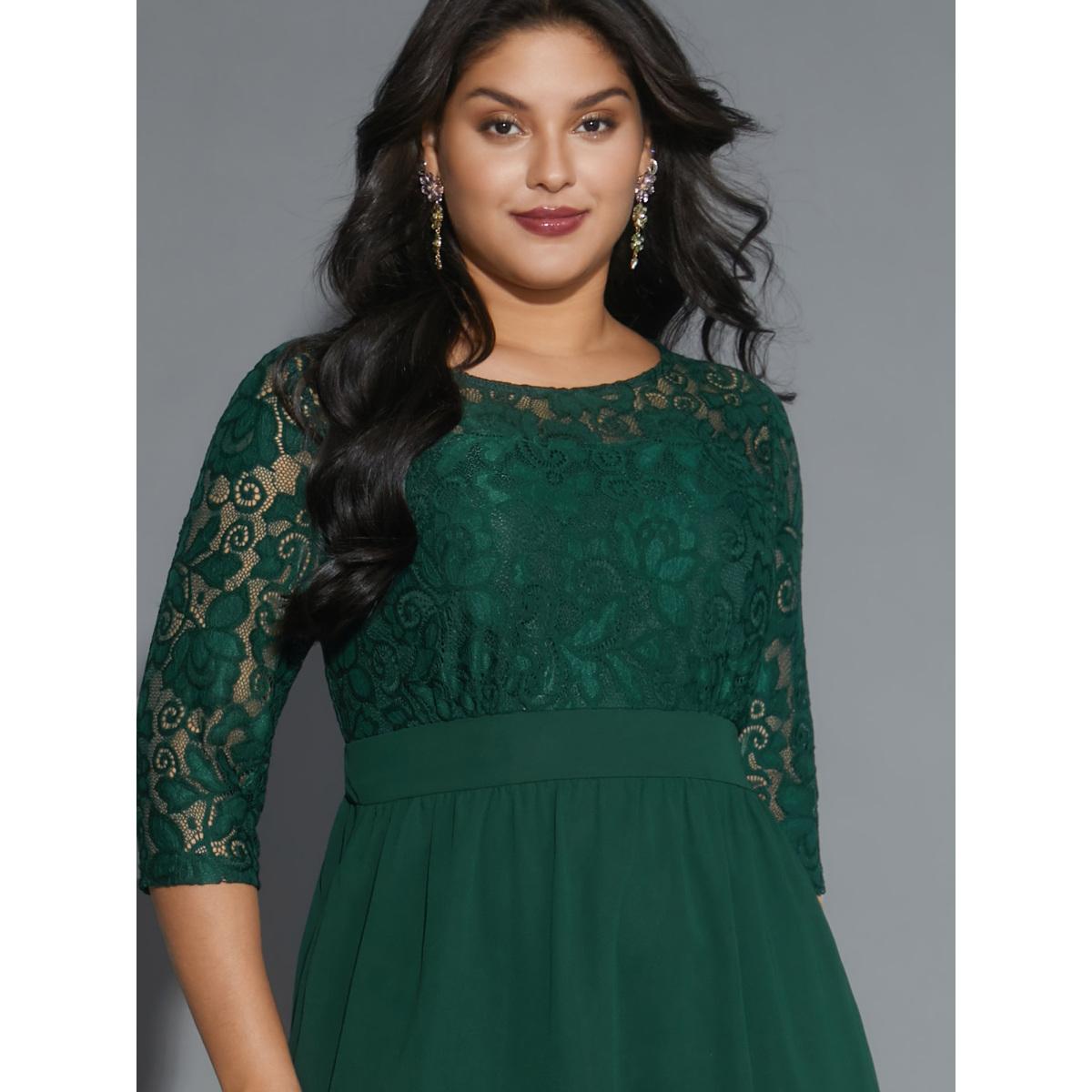 Plus Size Lace Patchwork Shirred Midi Pocket Dress DarkGreen Women Cocktail Woven ribbon&lace trim Round Neck Elbow-length sleeve Curvy BloomChic 18-20/2X Product Image