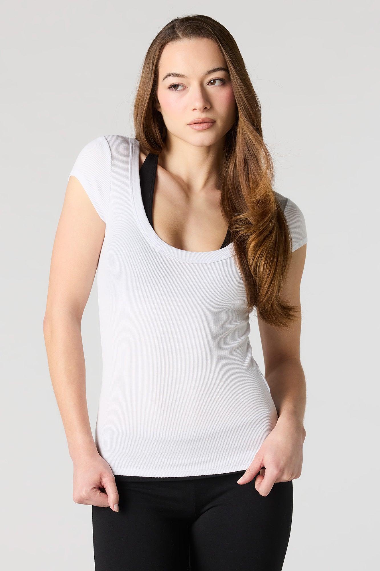 Ribbed Scoop Neck T-Shirt Female Product Image