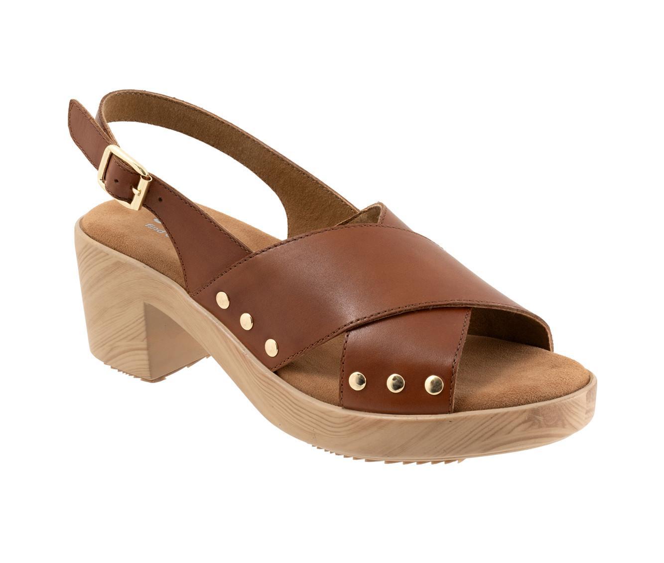 Women's Softwalk Florence Clogs Product Image