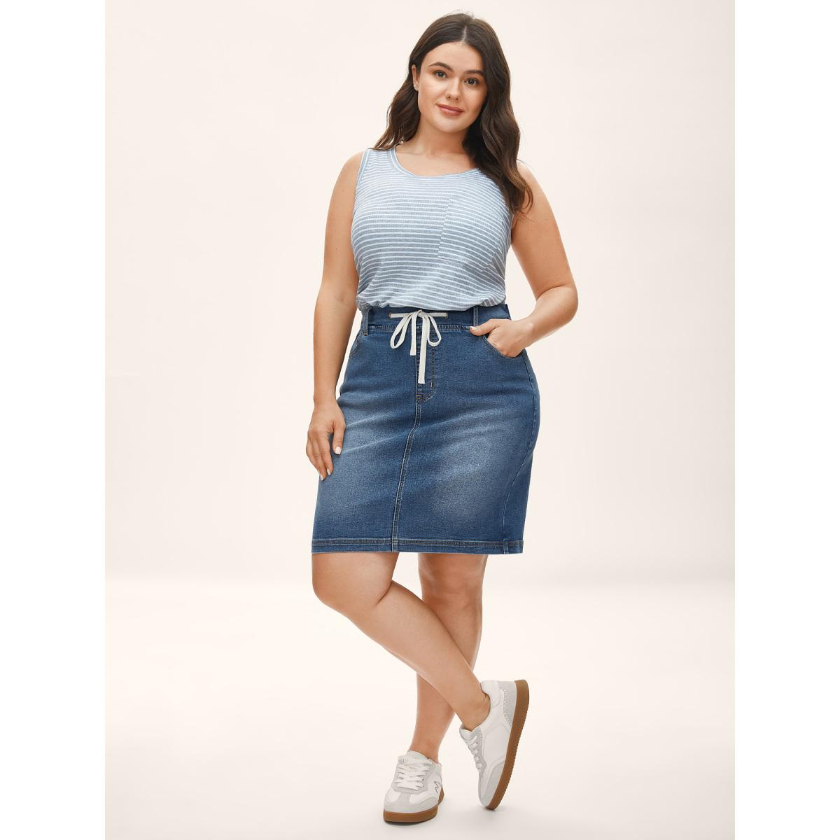 Plus Size Stretchy Waistband Pull-On Denim Skirt Women Darkindigo Everyday-Casual Medium stretch Medium Wash 24/3X Slanted pocket Casual Denim Skirts BloomChic Product Image