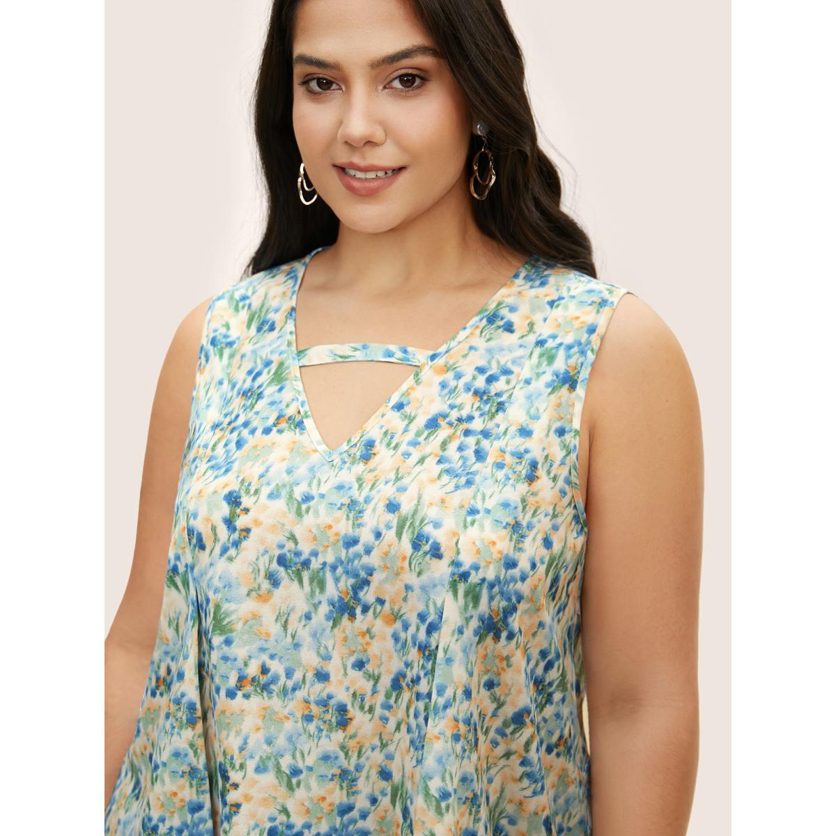 Plus Size Watercolor Floral Keyhole Hanky Hem Tank Top Women Multicolor Elegant Contrast Non Everyday Tank Tops Camis BloomChic 12/L Product Image