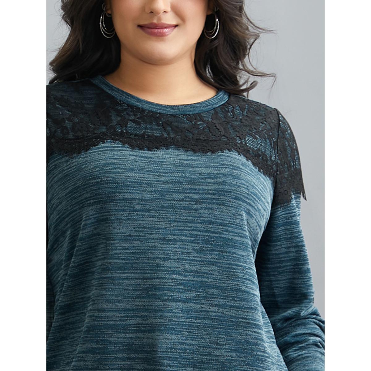 Plus Size Lace Patchwork Color Contrast Sweatshirt Women Cyan Casual Woven ribbon&lace trim Round Neck Everyday Sweatshirts BloomChic 10/M Product Image