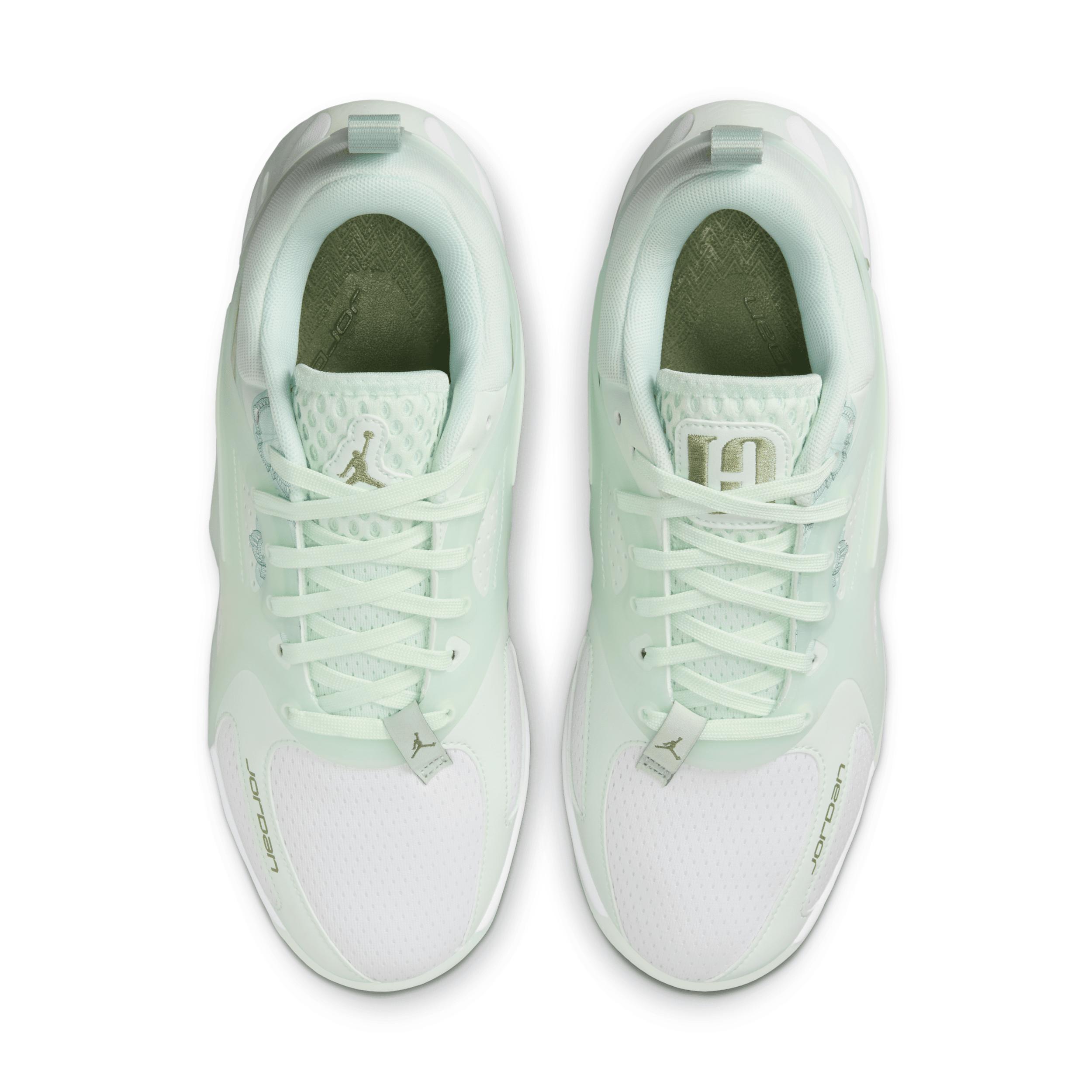 Women's Jordan Heir Series "Abundance" Basketball Shoes Product Image