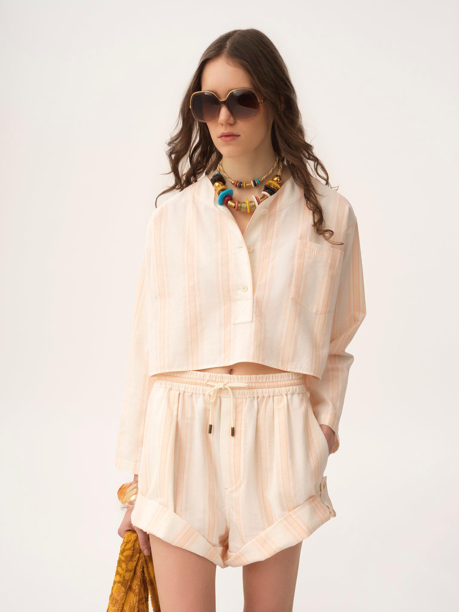 Turn-up drawstring shorts in cotton Product Image