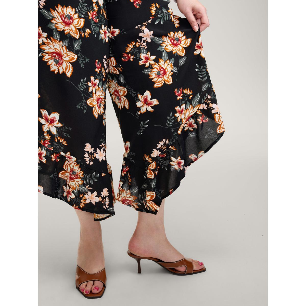 Plus Size Floral Print Ruffled Wide-Leg Pants Women BlackFlower Romantic Loose Mid Rise Elegant Pants BloomChic 30/6X Product Image